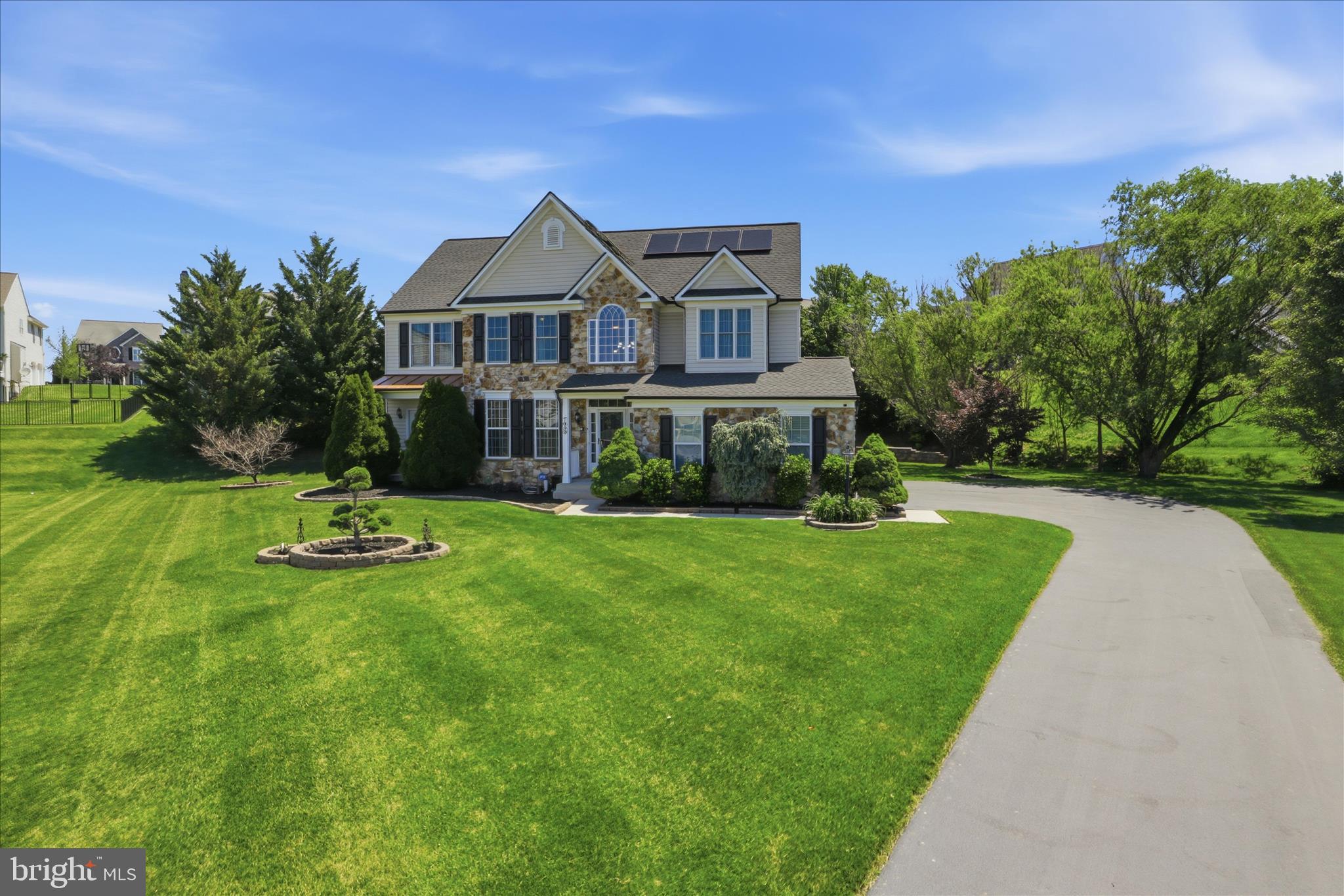7689 PINEWILD ROAD