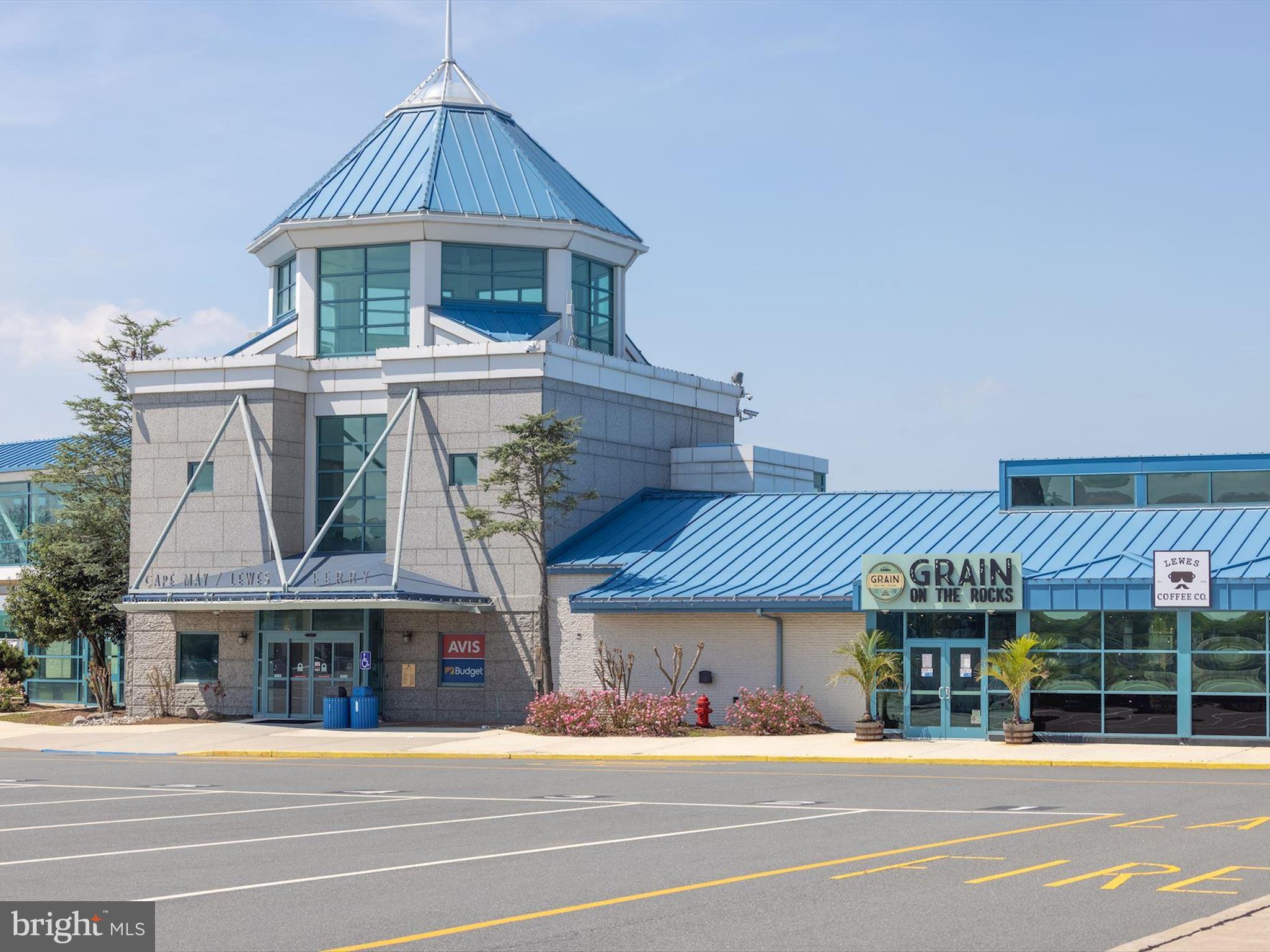 OCEAN MEADOWS - Residential