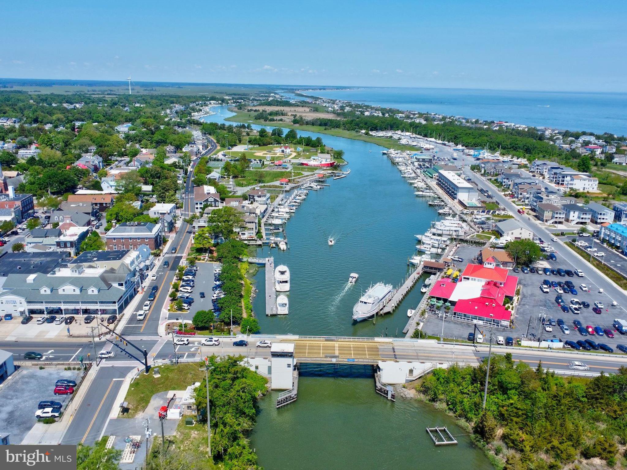 OCEAN MEADOWS - Residential