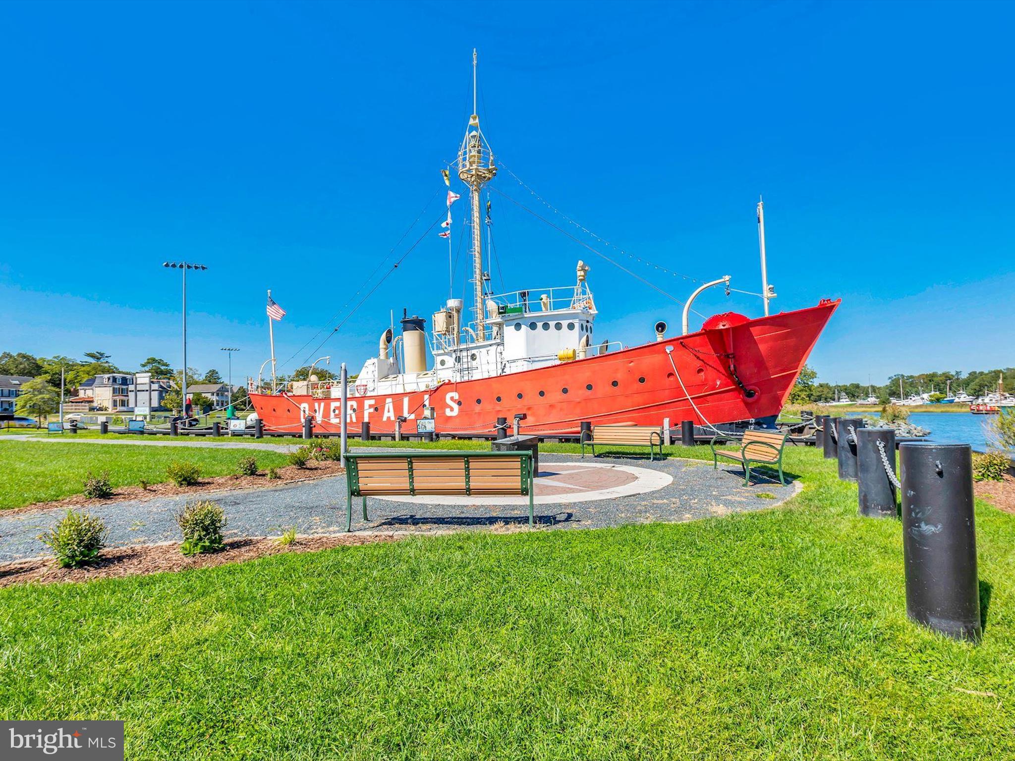 OCEAN MEADOWS - Residential