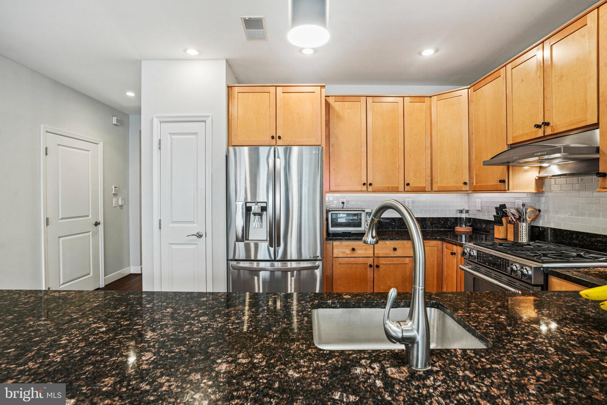 RHODES HILL SQUARE - Residential