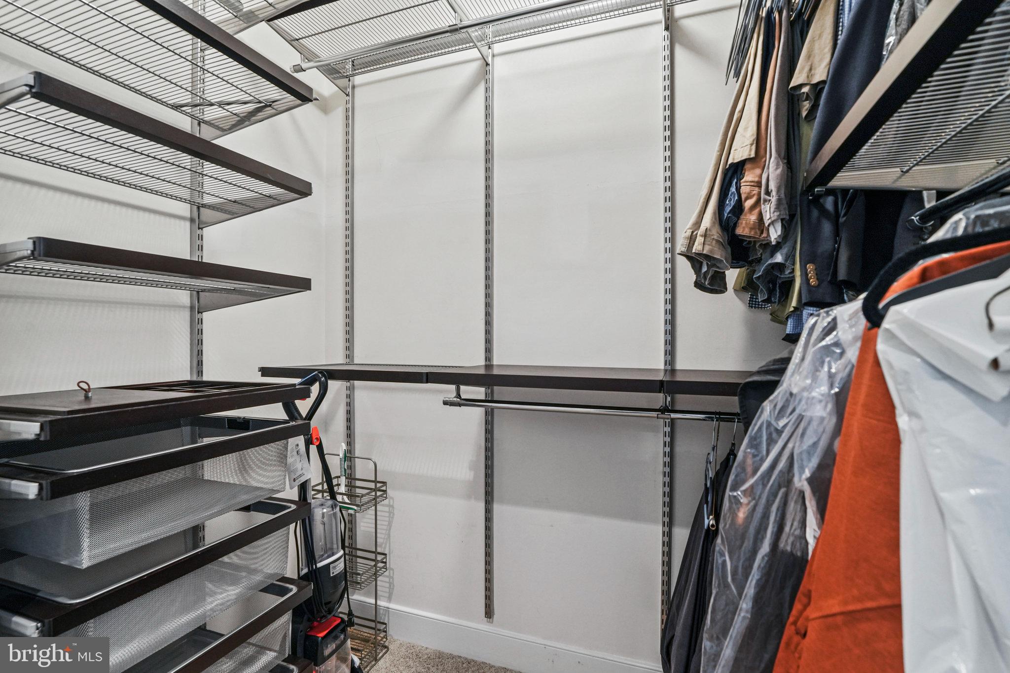 RHODES HILL SQUARE - Residential