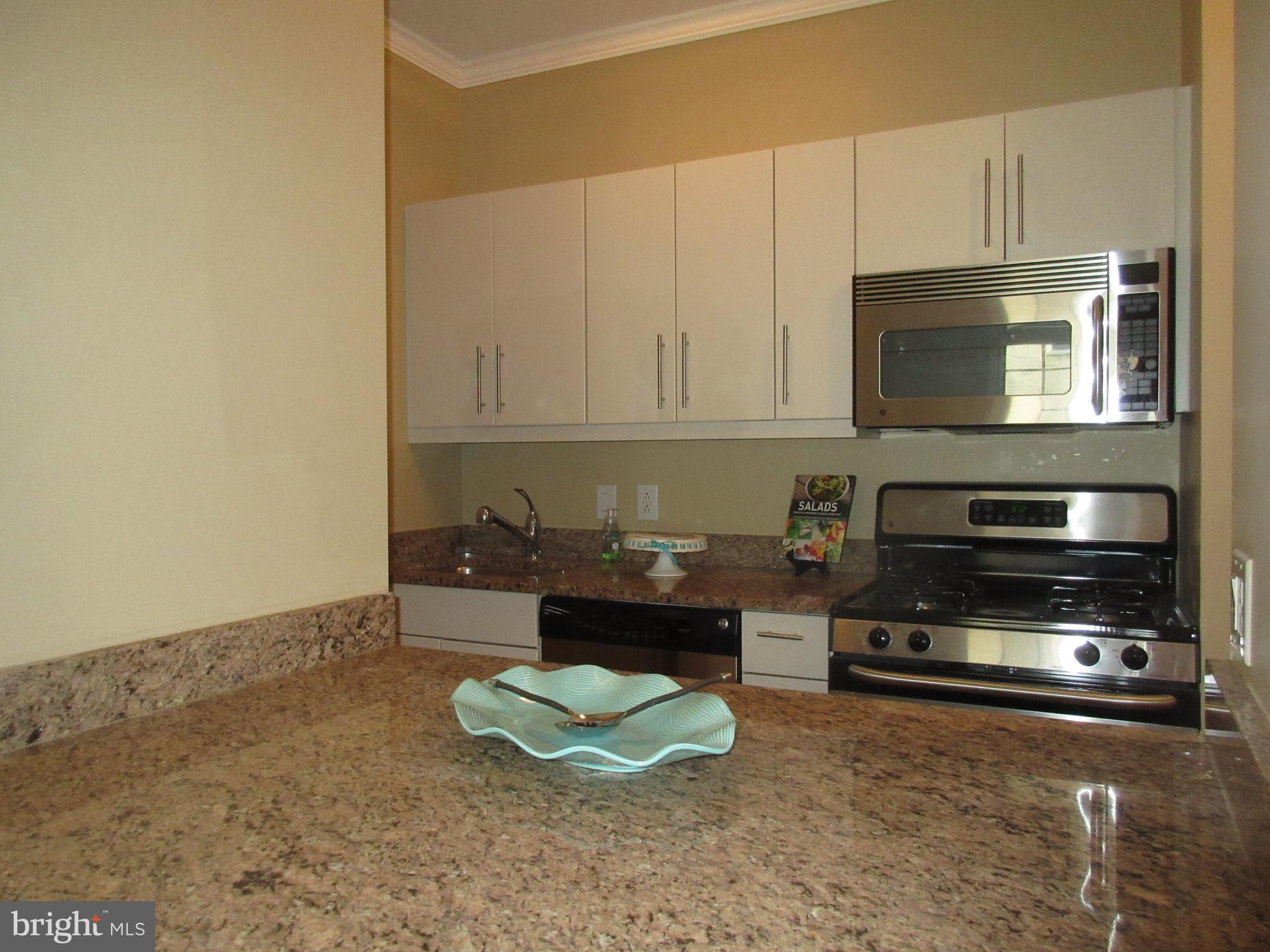 RITTENHOUSE SQUARE - Residential Lease