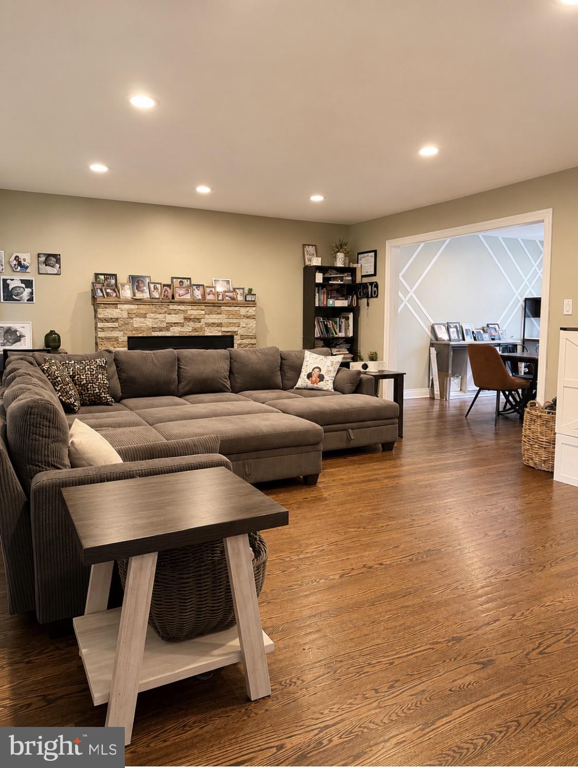 1408 DONNA AVENUE