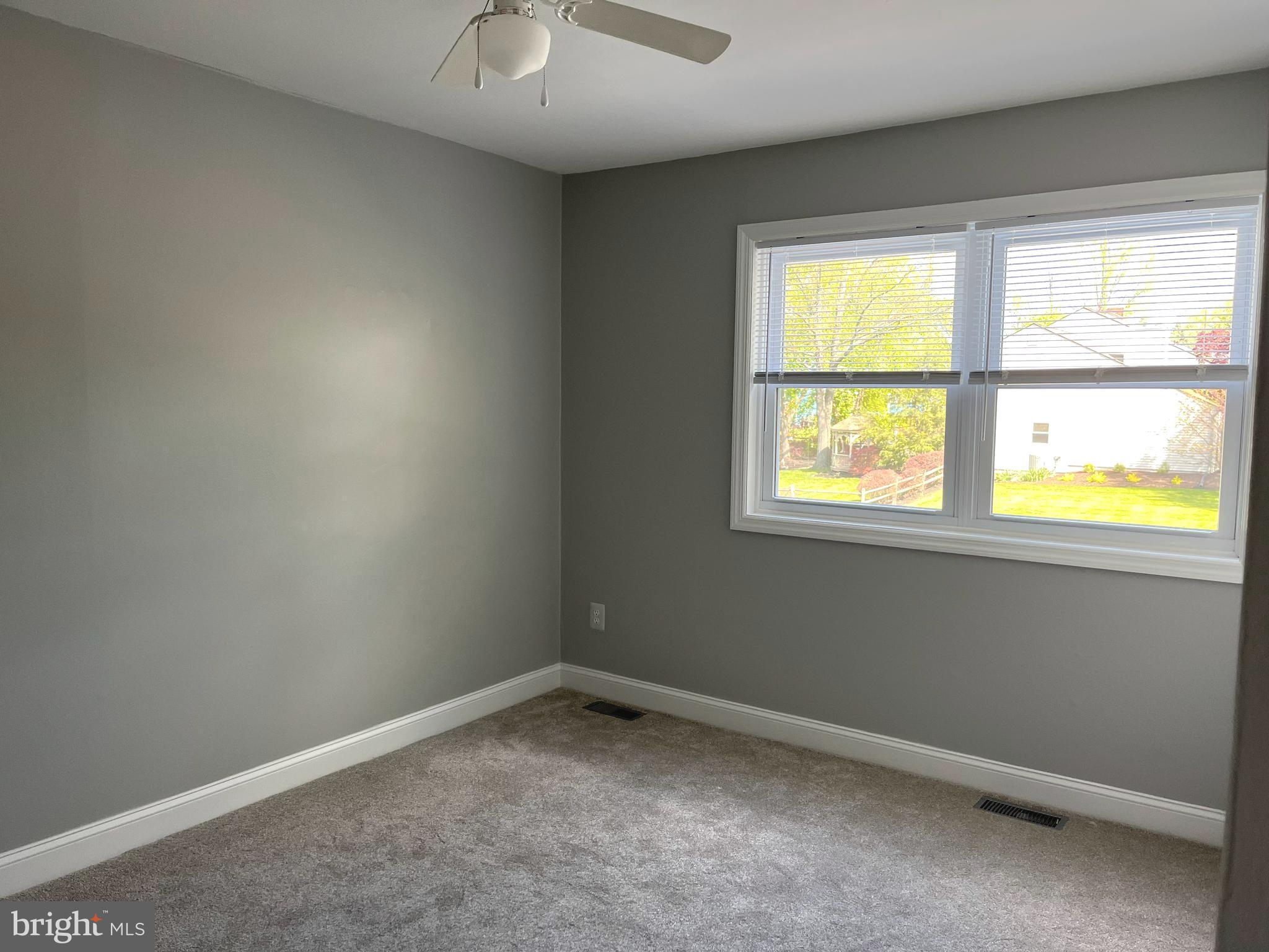 NEWTOWN CROSSING - Residential Lease