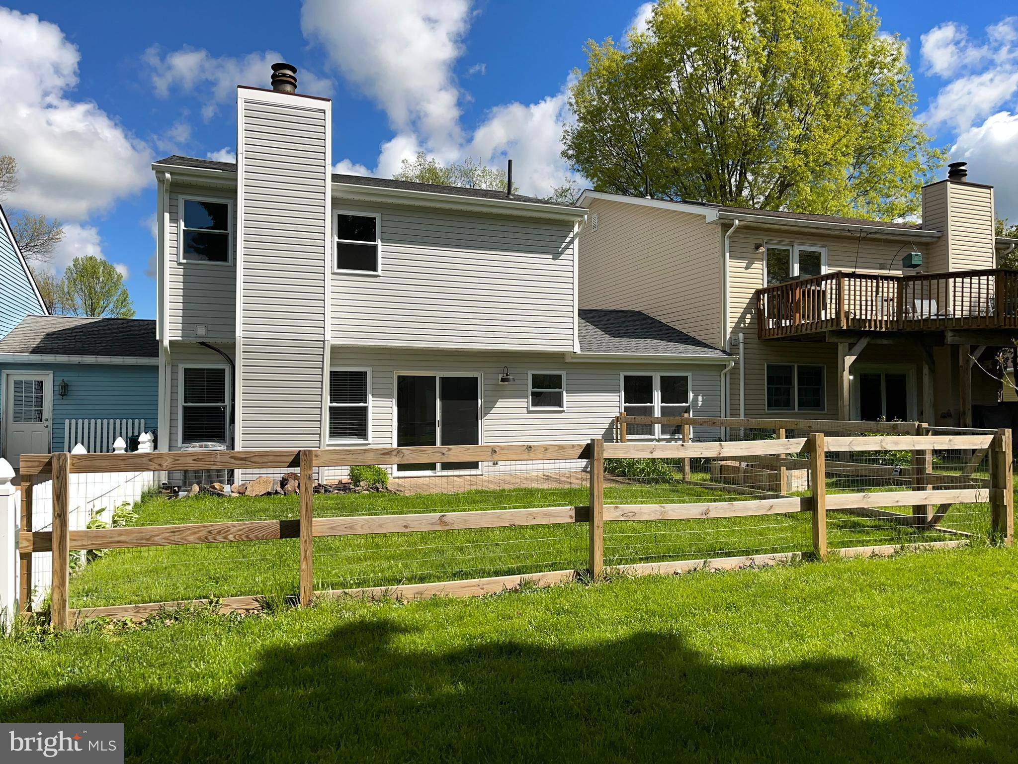 NEWTOWN CROSSING - Residential Lease