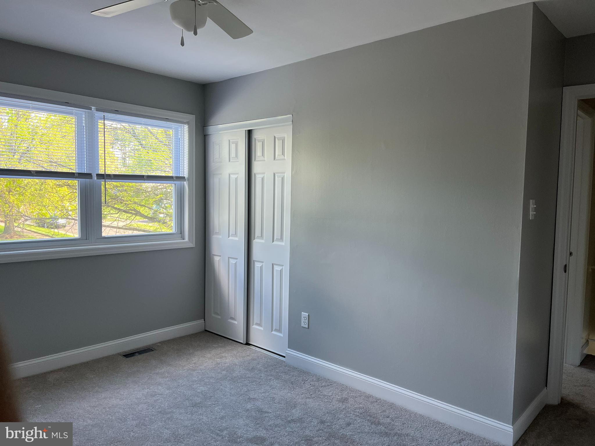 NEWTOWN CROSSING - Residential Lease