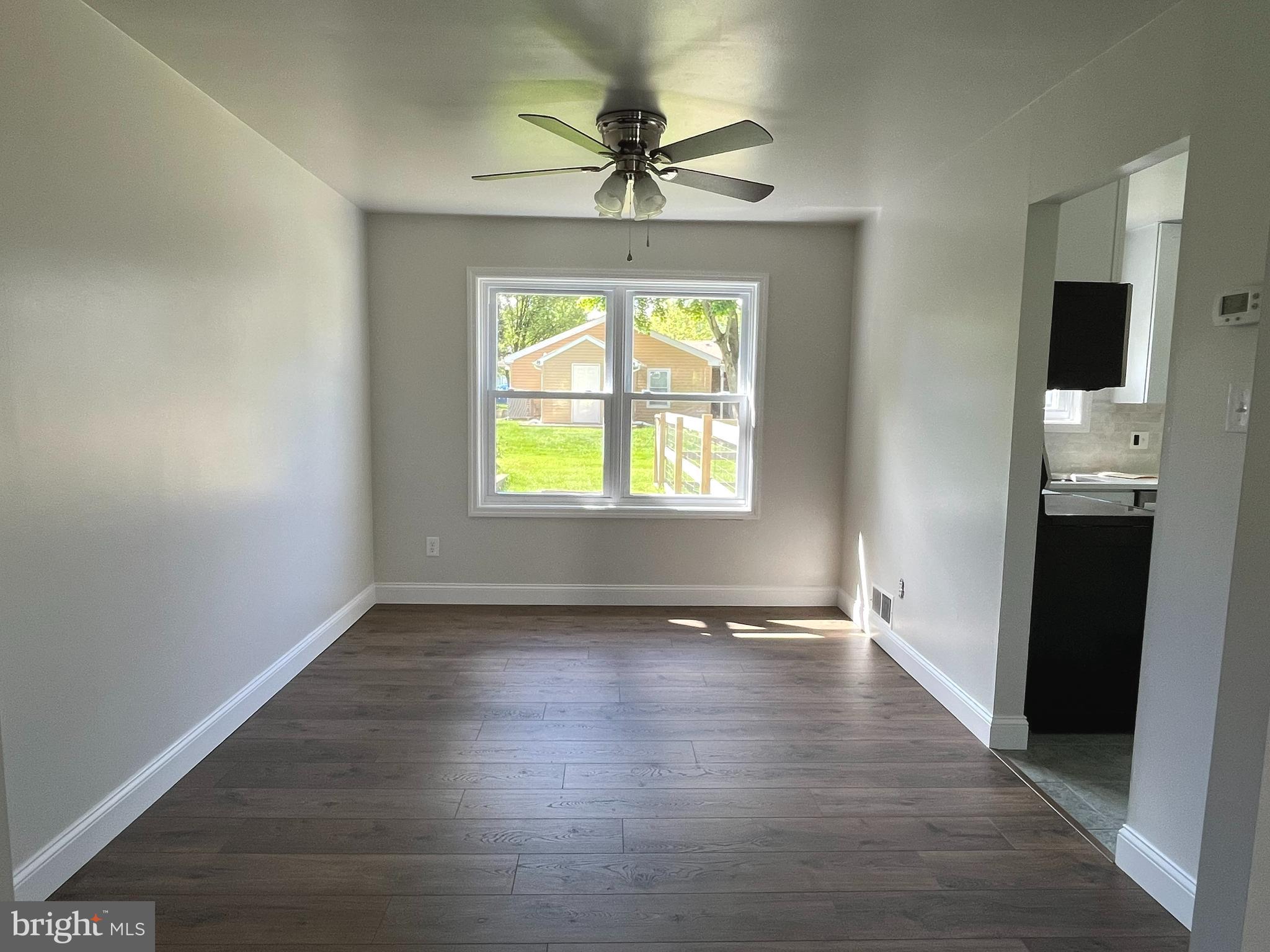 NEWTOWN CROSSING - Residential Lease