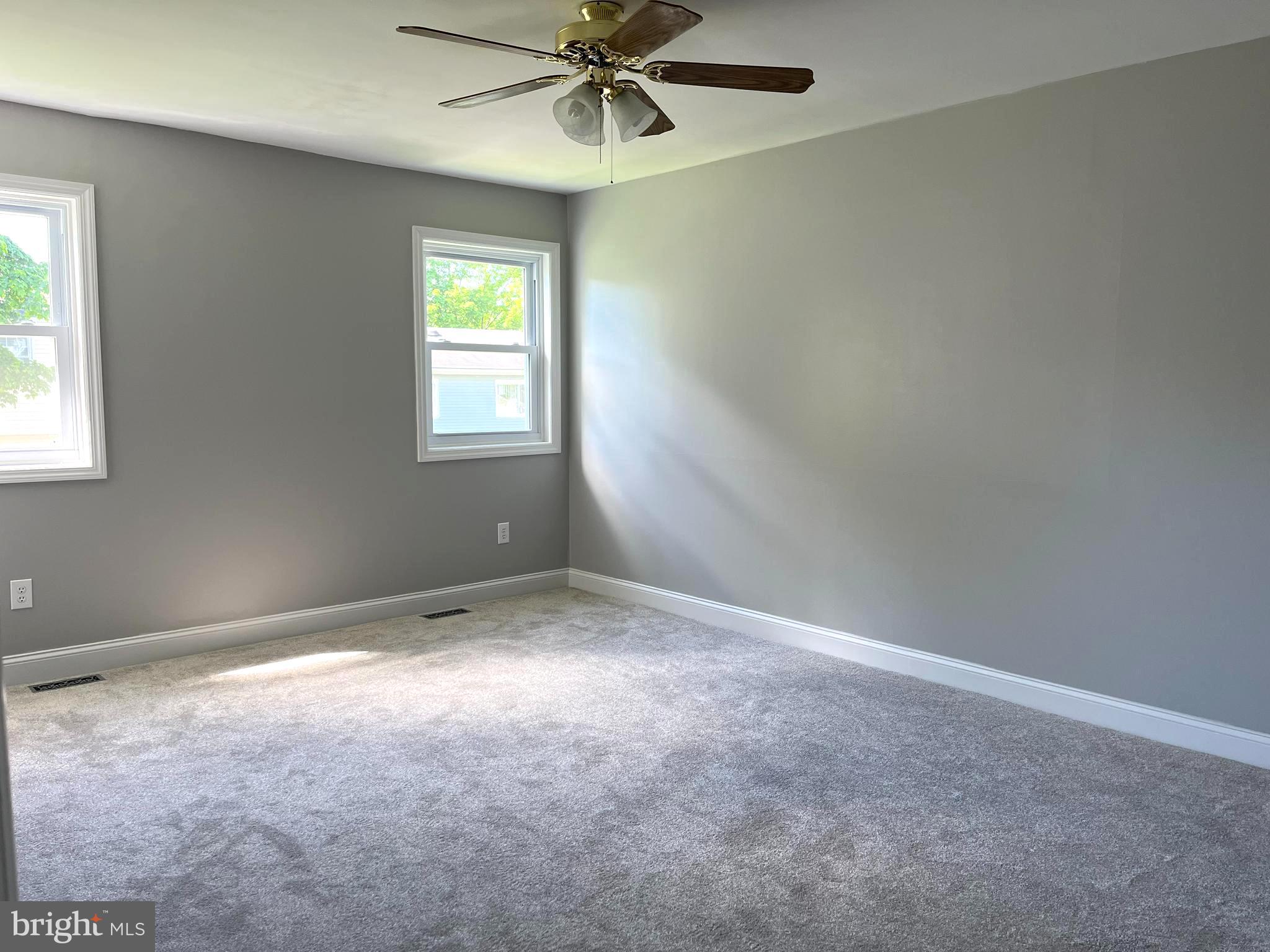 NEWTOWN CROSSING - Residential Lease