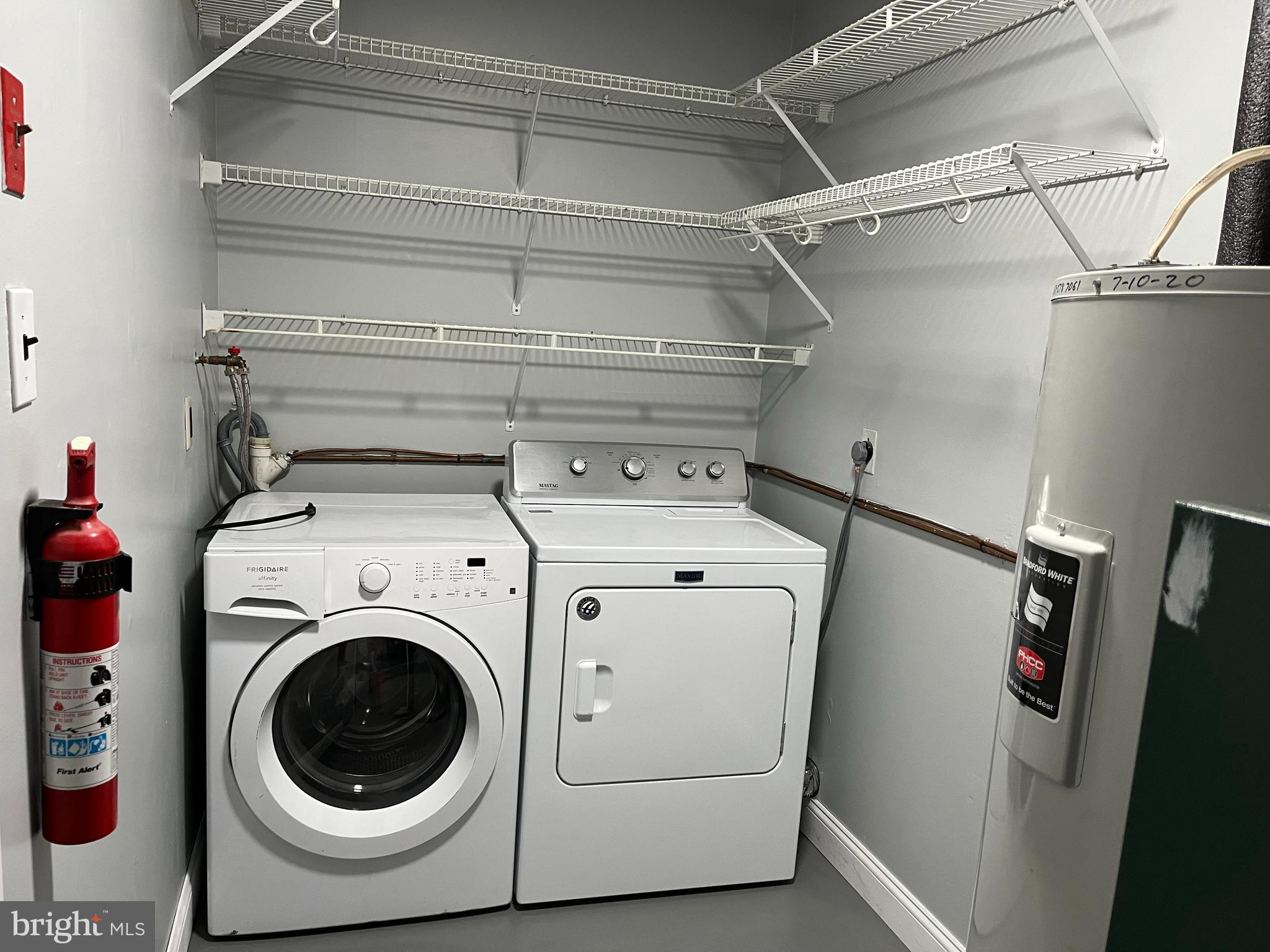 NEWTOWN CROSSING - Residential Lease