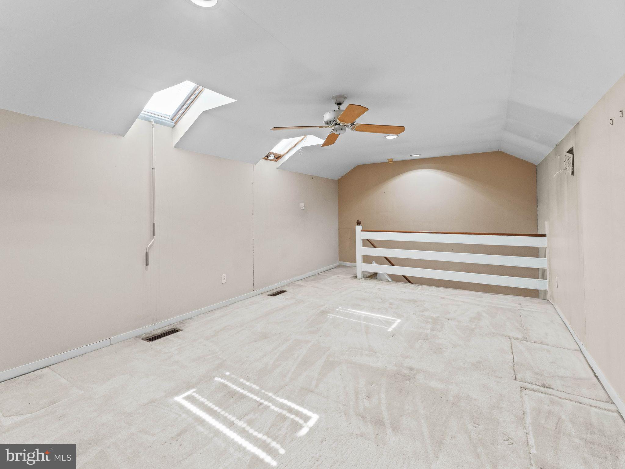 EXTON STATION - Residential