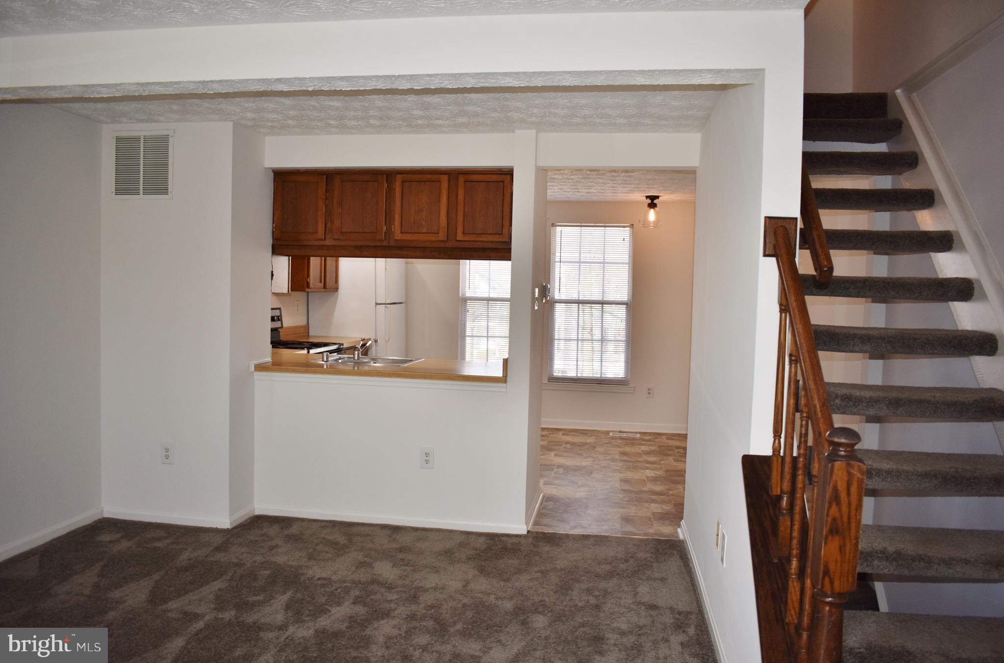 WOODBRIDGE CENTER - Residential Lease