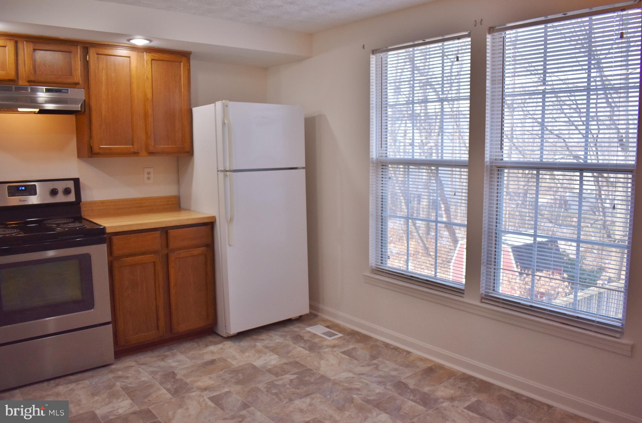 WOODBRIDGE CENTER - Residential Lease