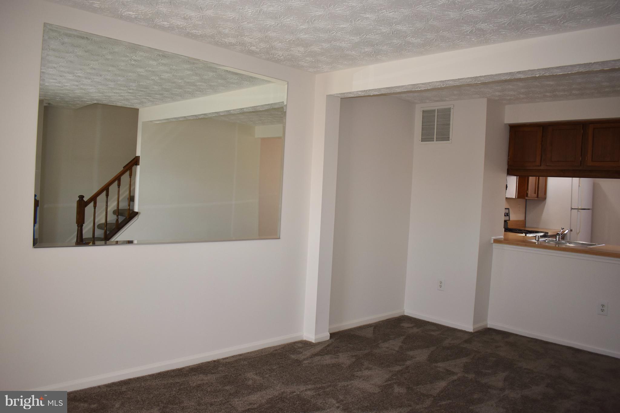 WOODBRIDGE CENTER - Residential Lease