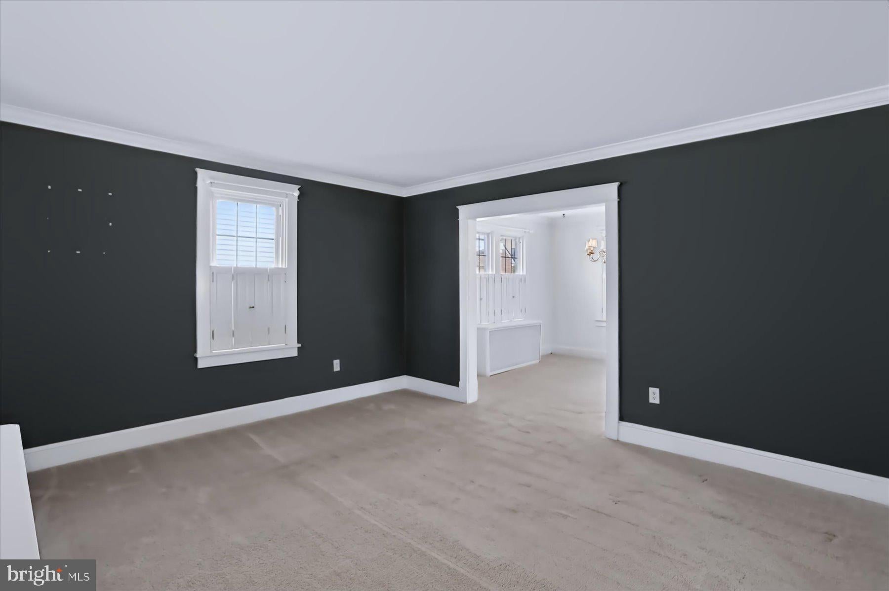 369 W 5TH STREET