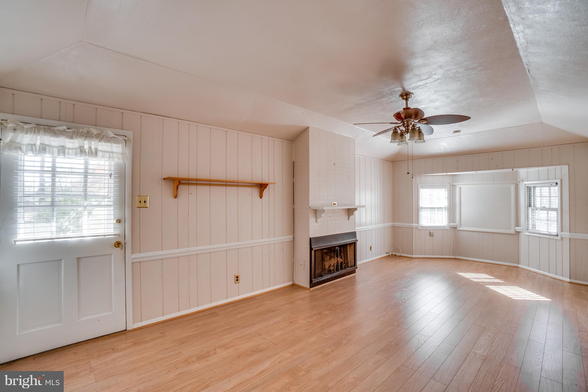 WAVERLY VILLAGE - Residential