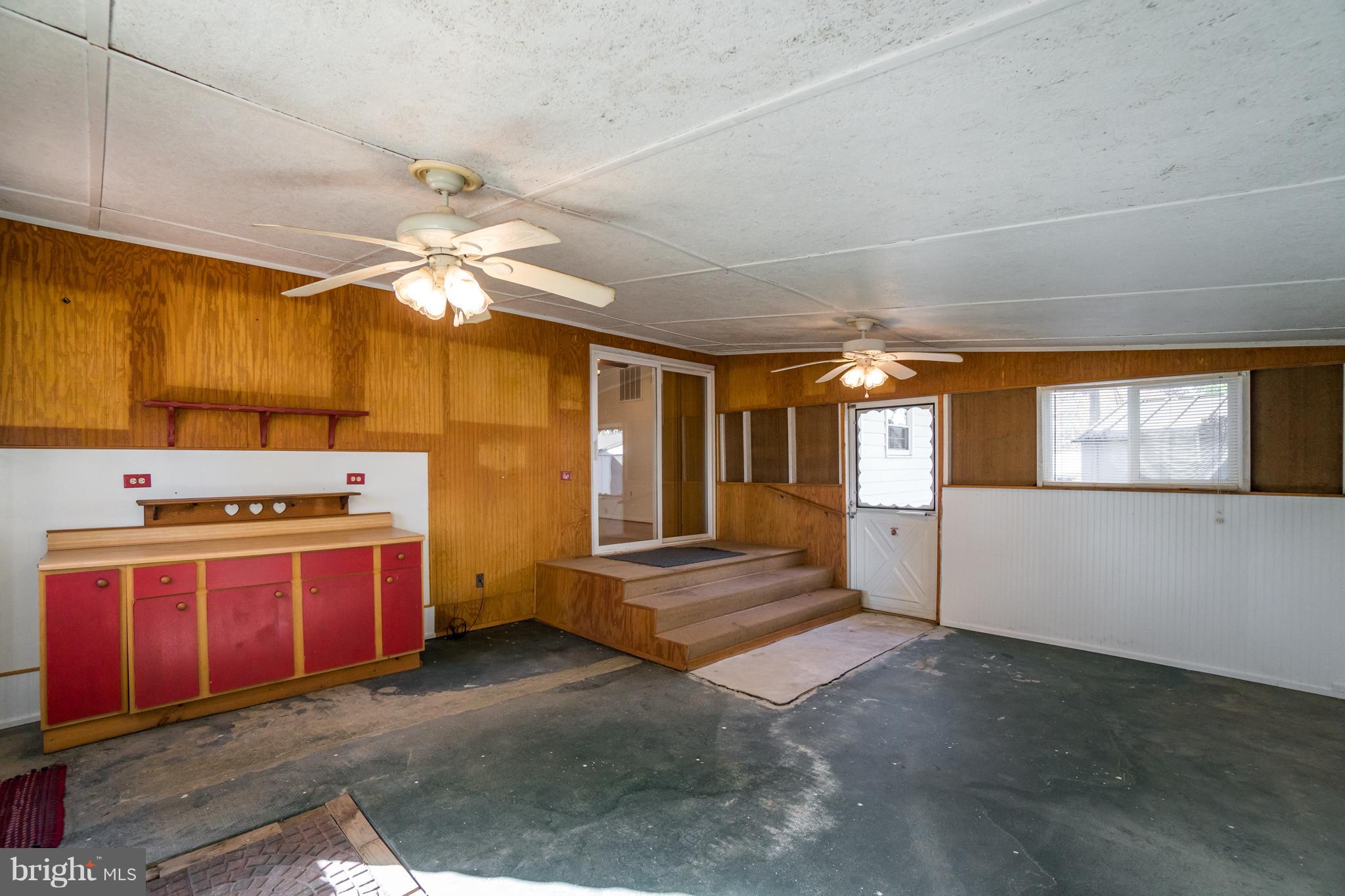 WAVERLY VILLAGE - Residential