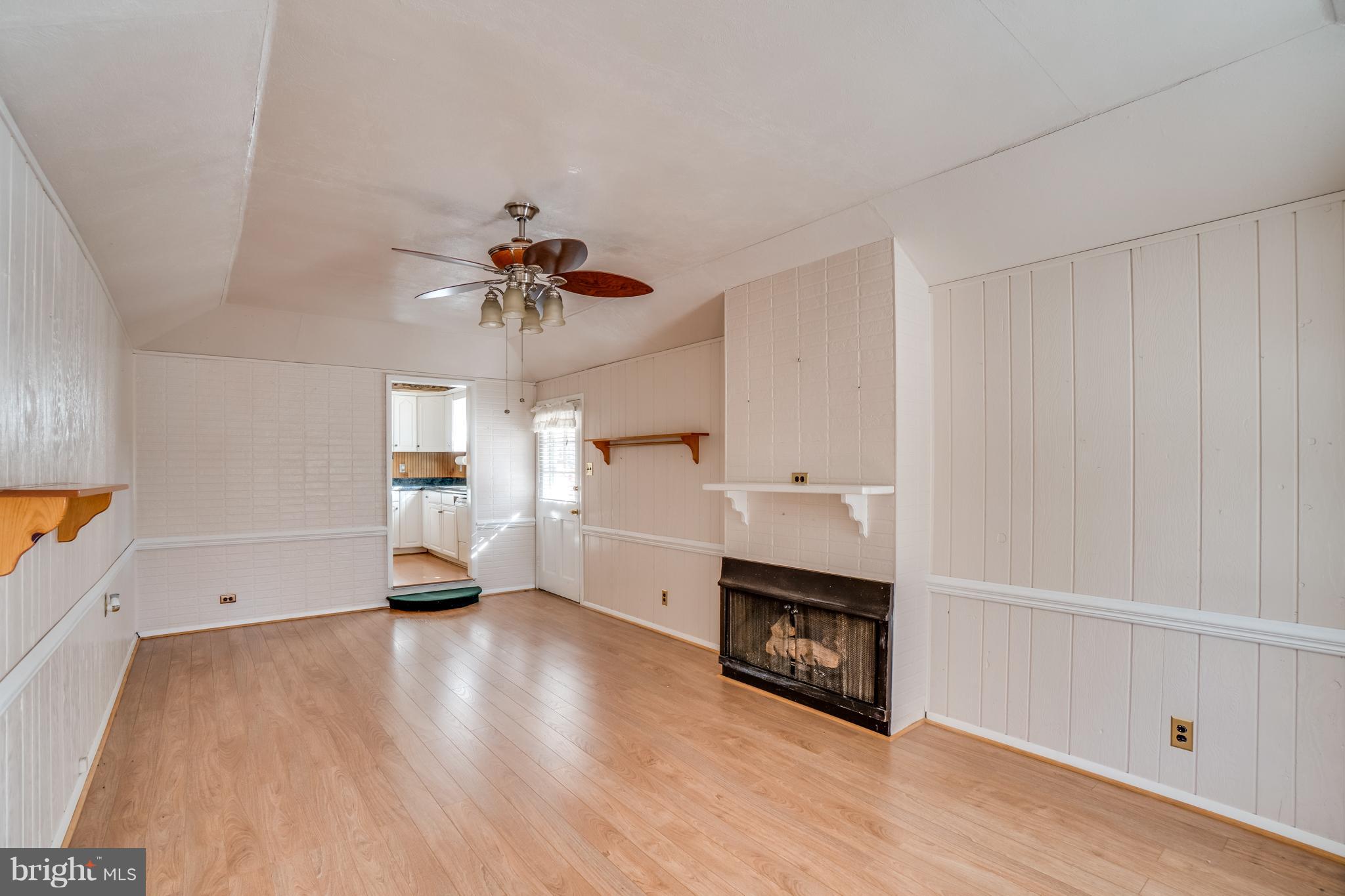 WAVERLY VILLAGE - Residential