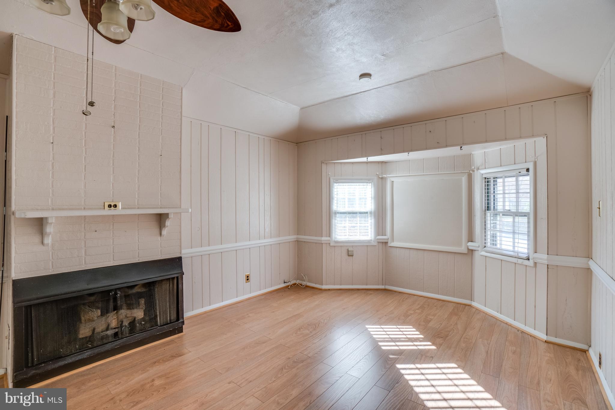 WAVERLY VILLAGE - Residential