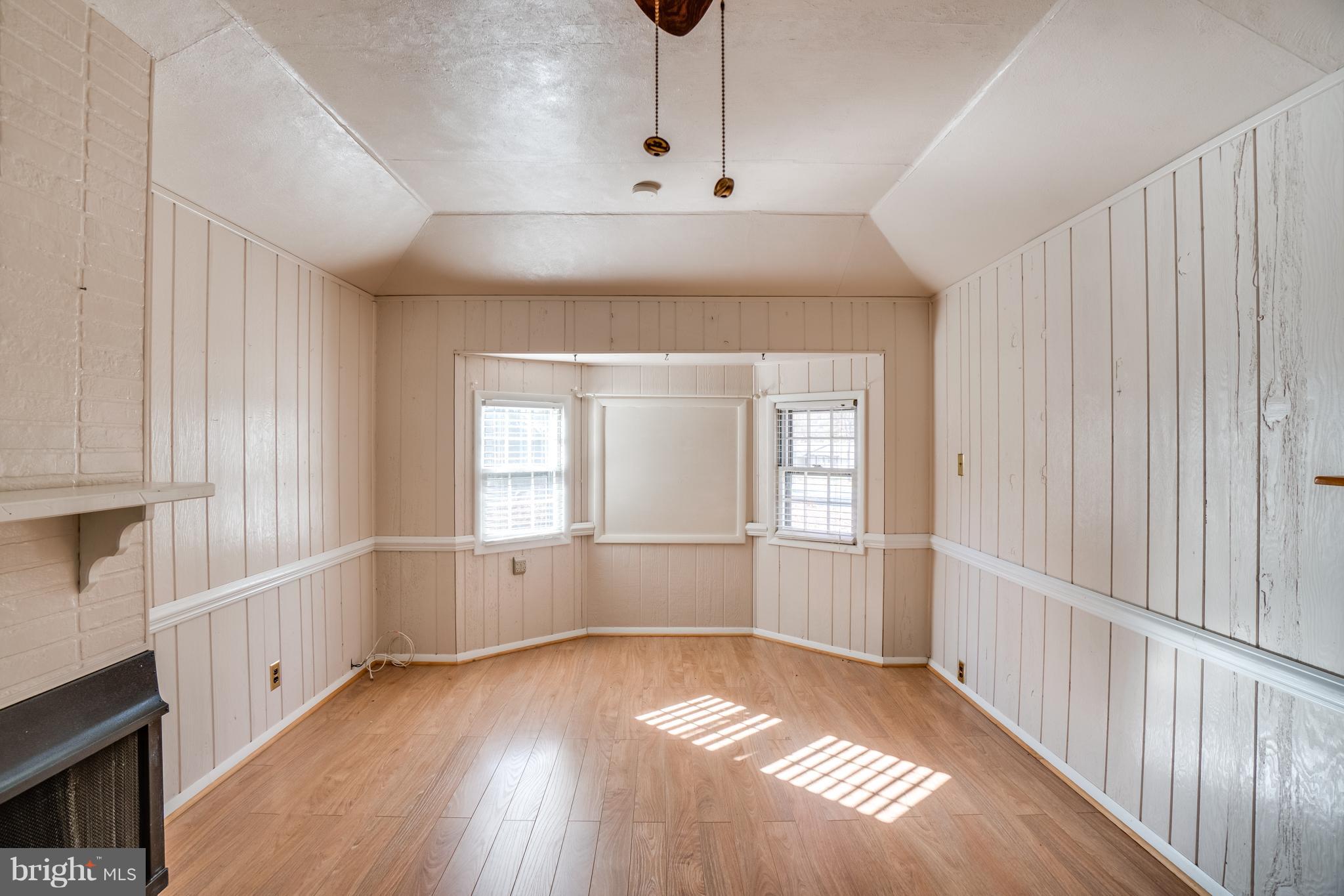 WAVERLY VILLAGE - Residential