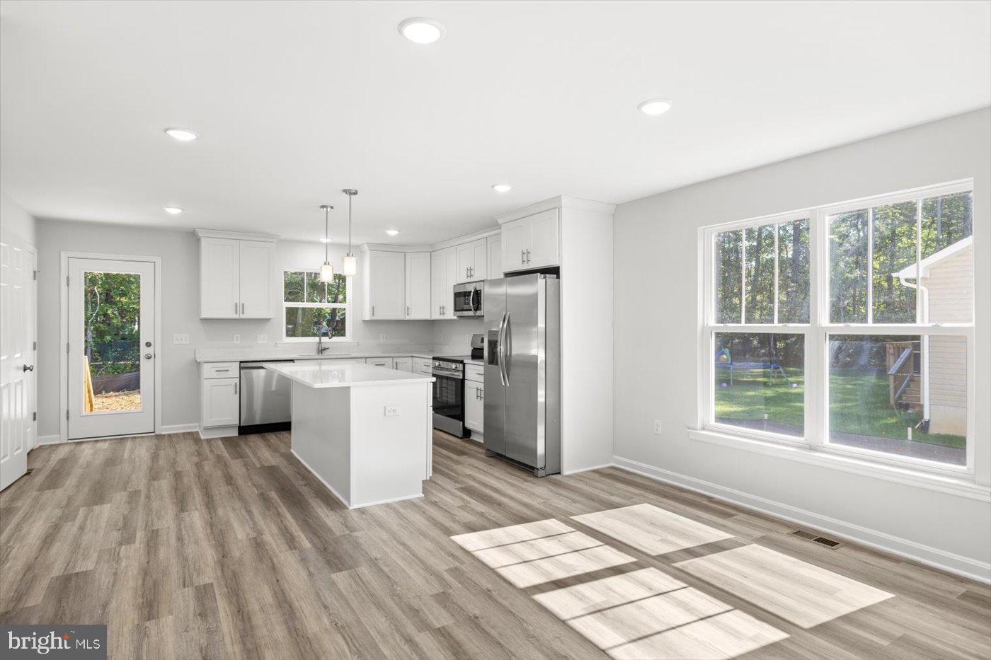 PBE AQUA - Residential Lease