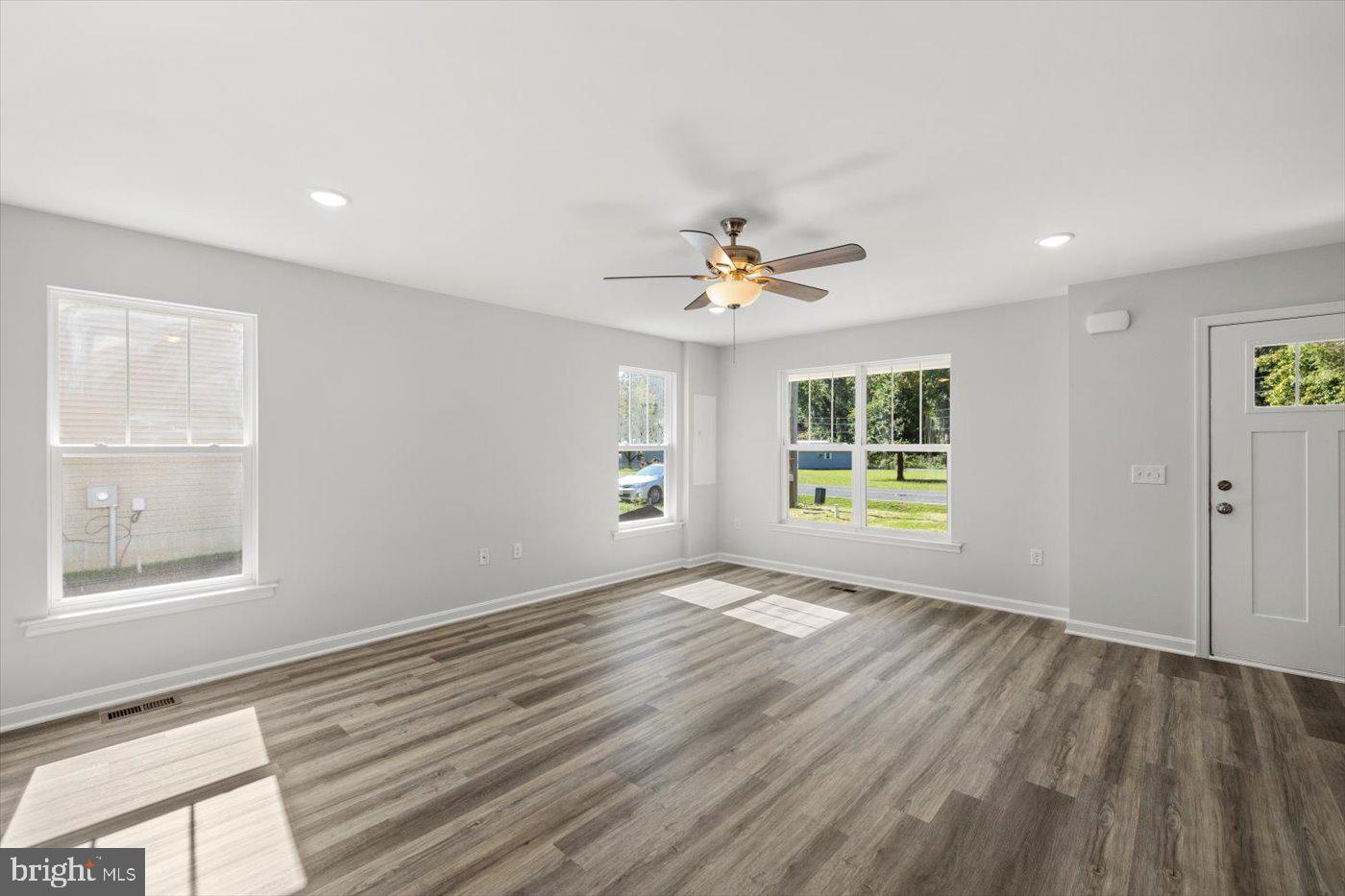 PBE AQUA - Residential Lease