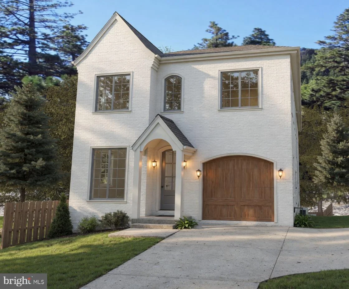 2425 N Utah St