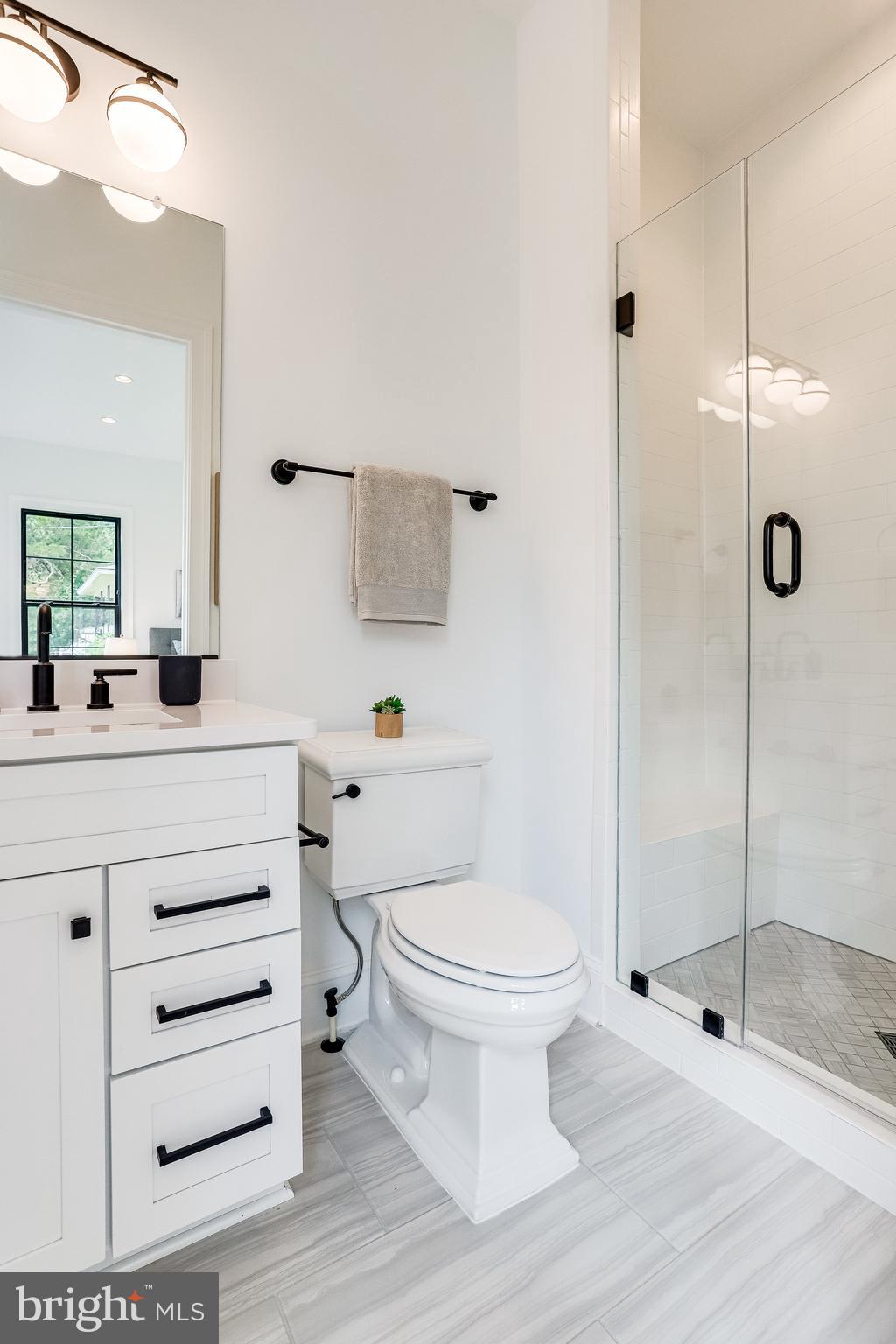 FALLS CHURCH PARK - Residential