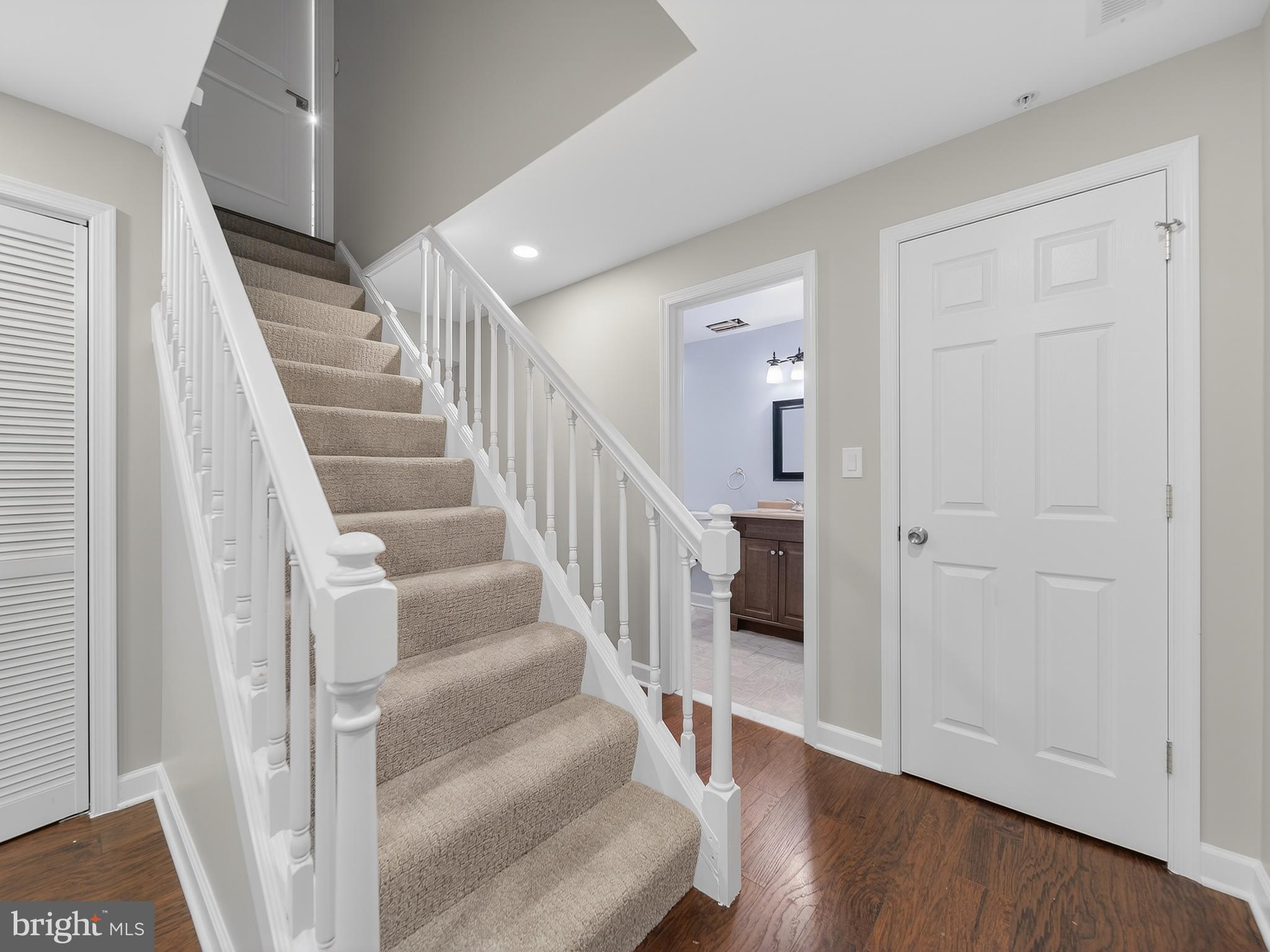 BROOKE HEIGHTS - Residential