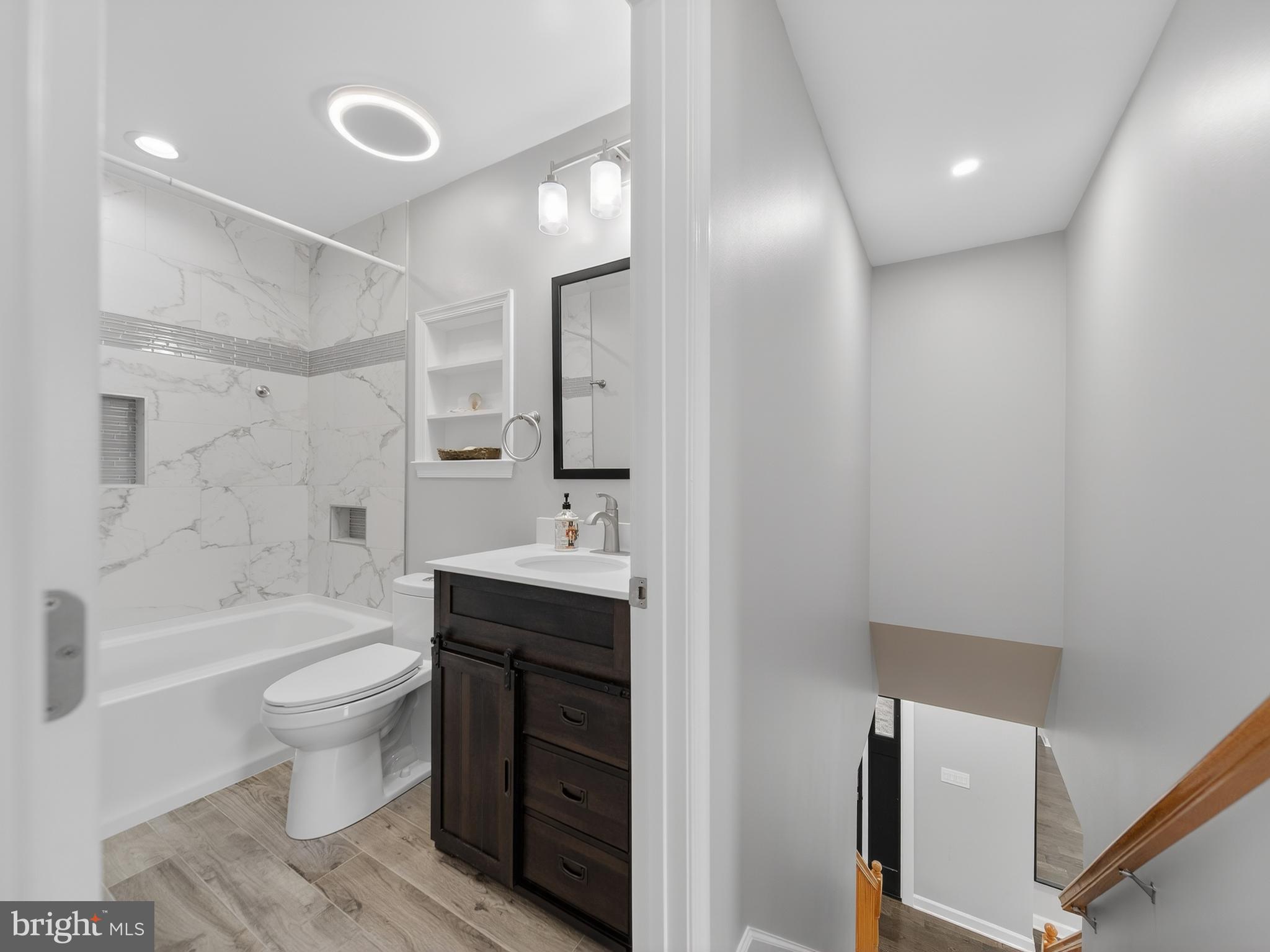 BROOKE HEIGHTS - Residential