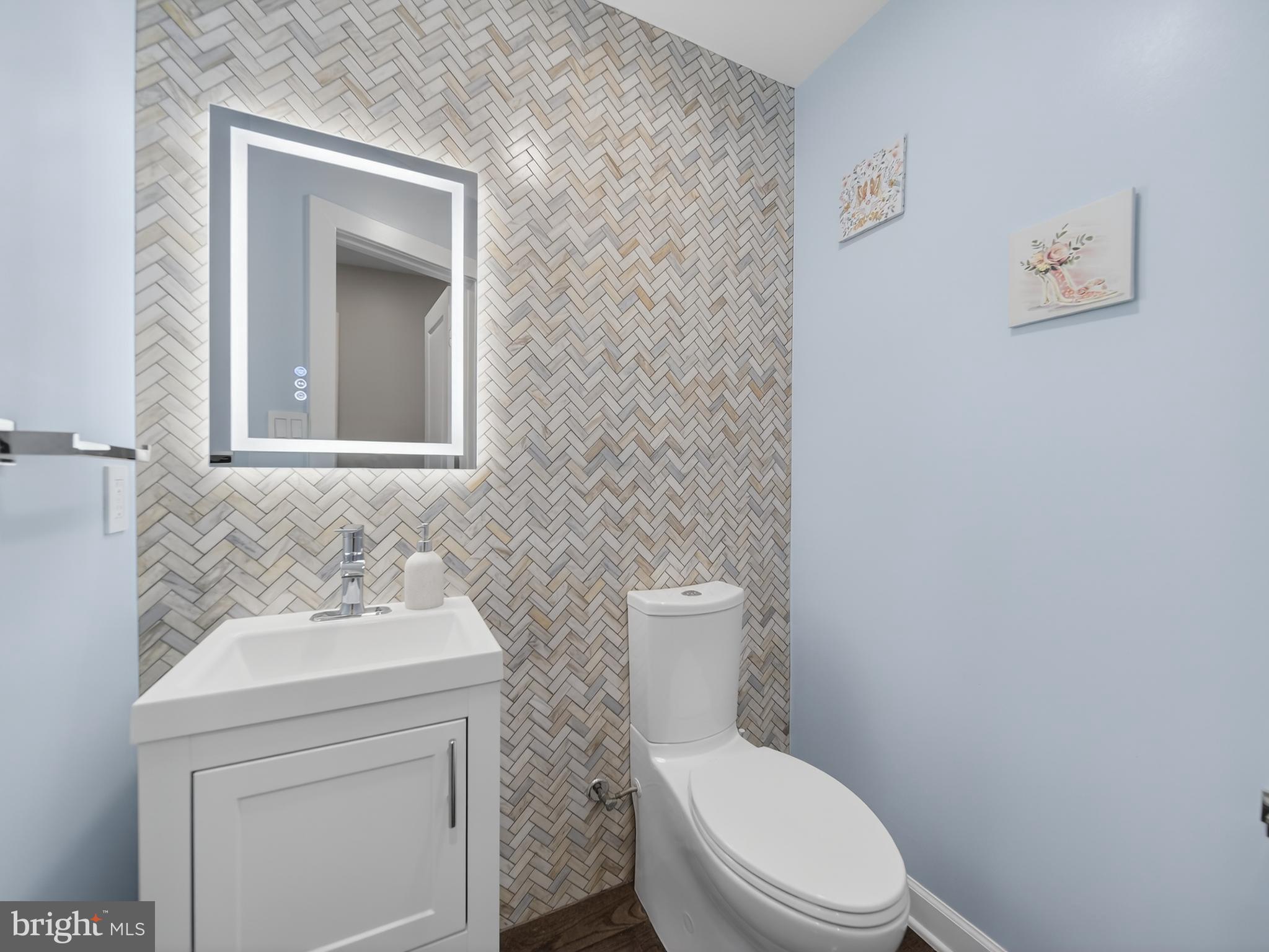 BROOKE HEIGHTS - Residential