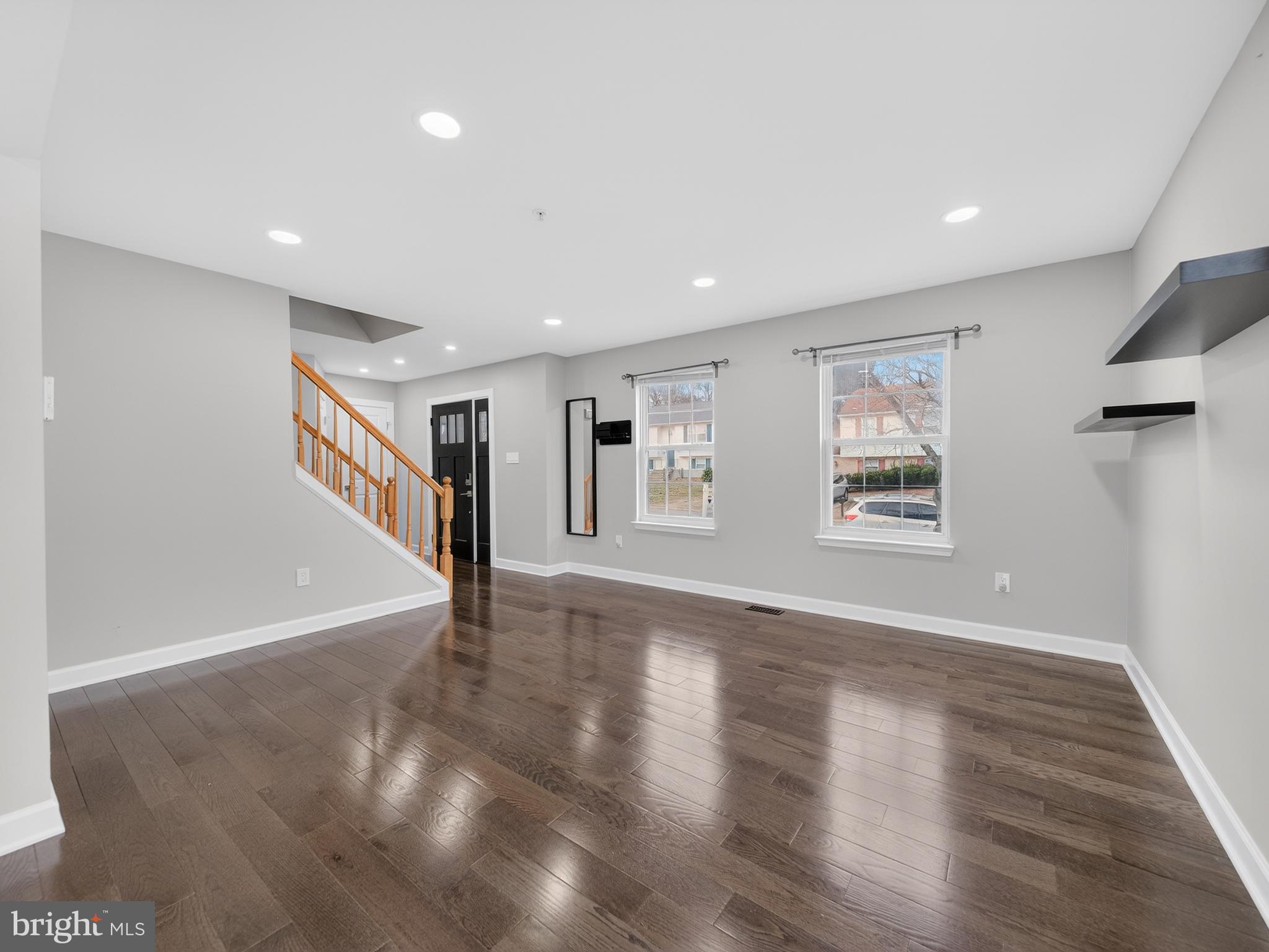 BROOKE HEIGHTS - Residential