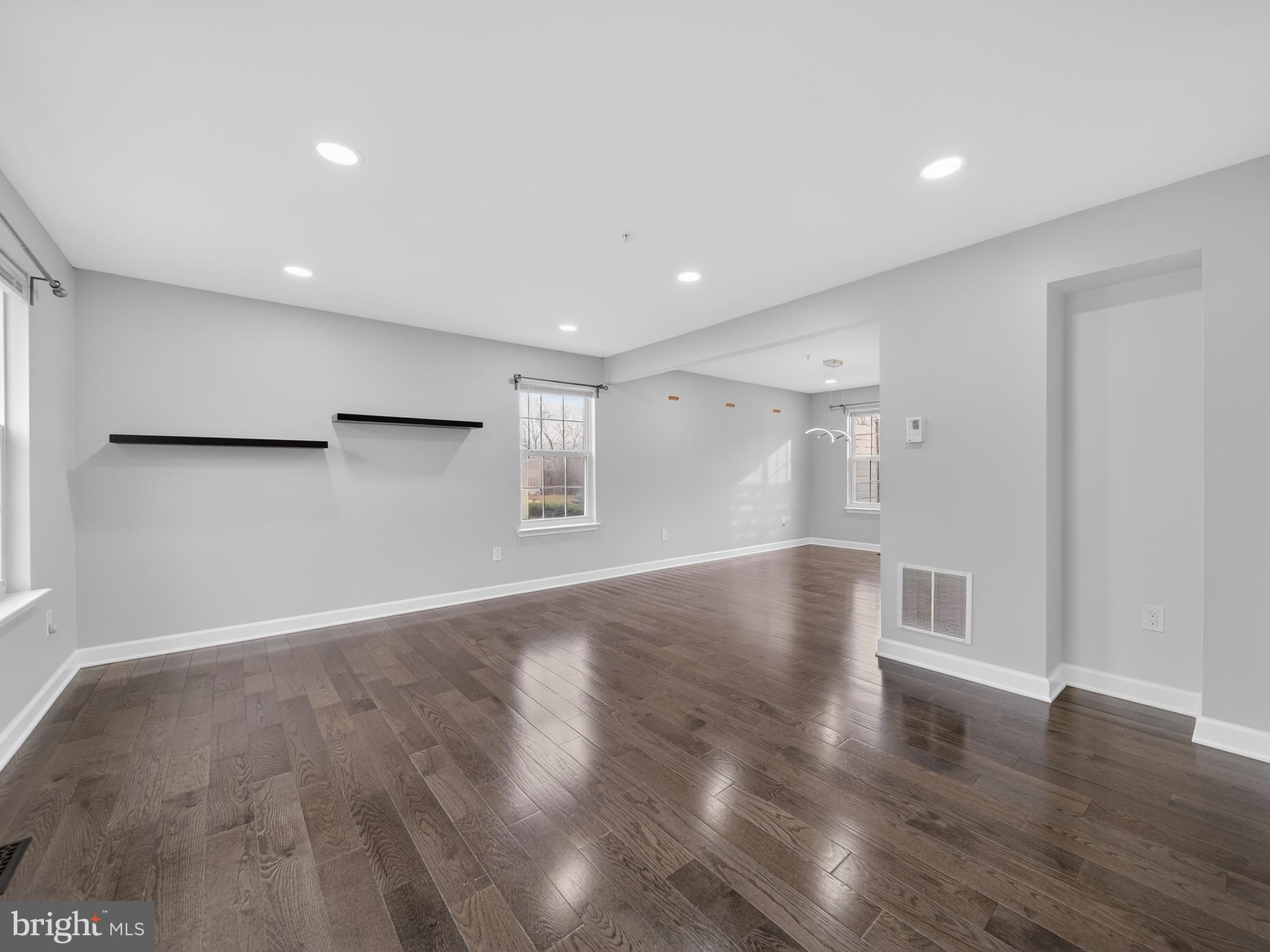 BROOKE HEIGHTS - Residential