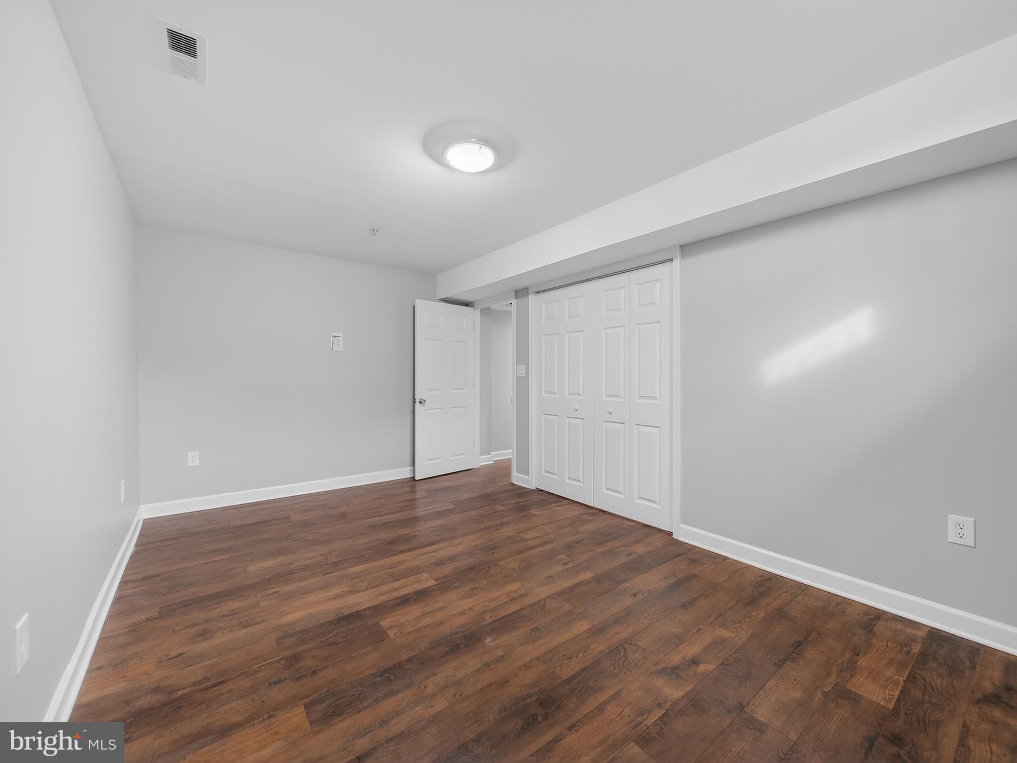 BROOKE HEIGHTS - Residential