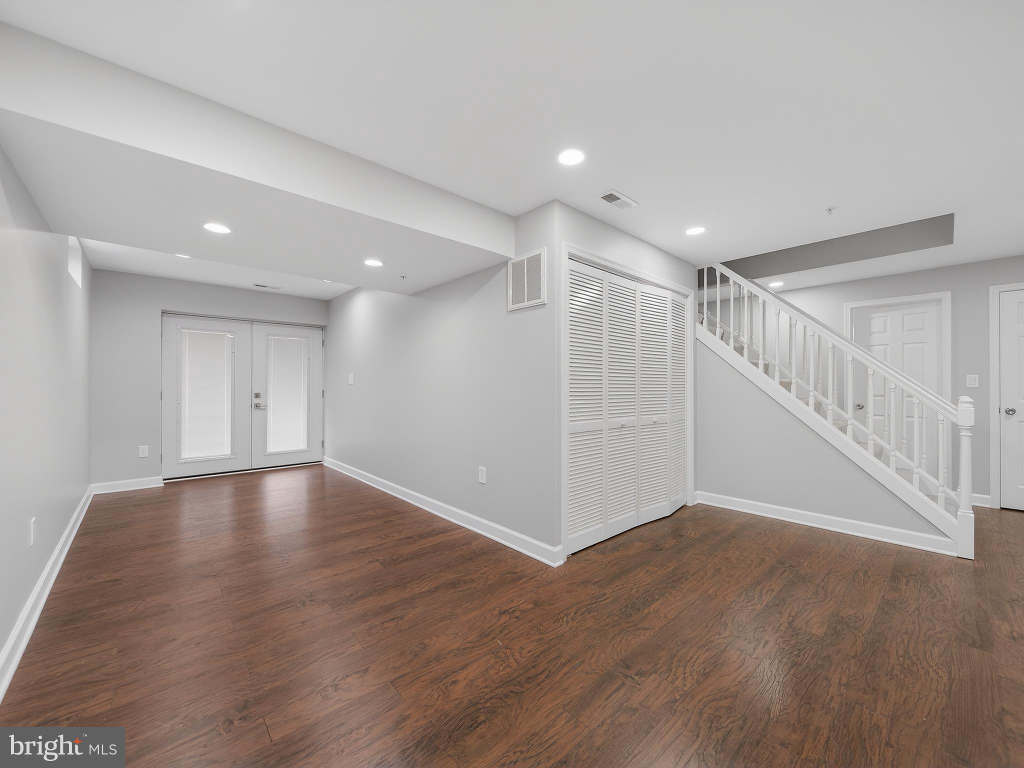 BROOKE HEIGHTS - Residential