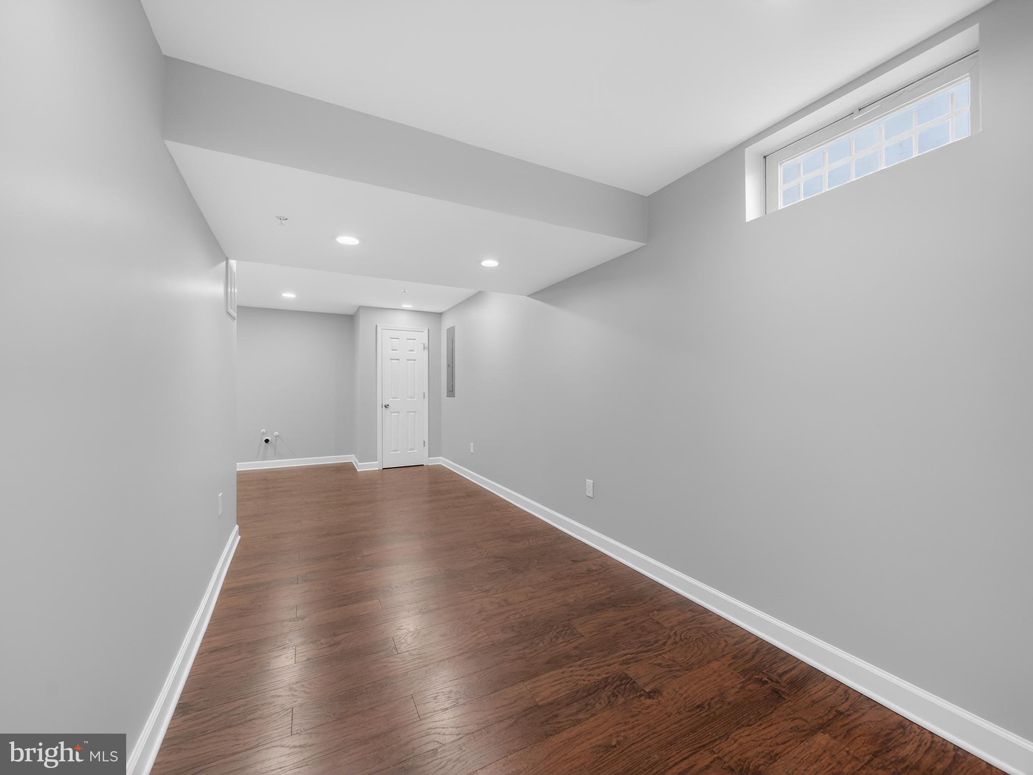 BROOKE HEIGHTS - Residential