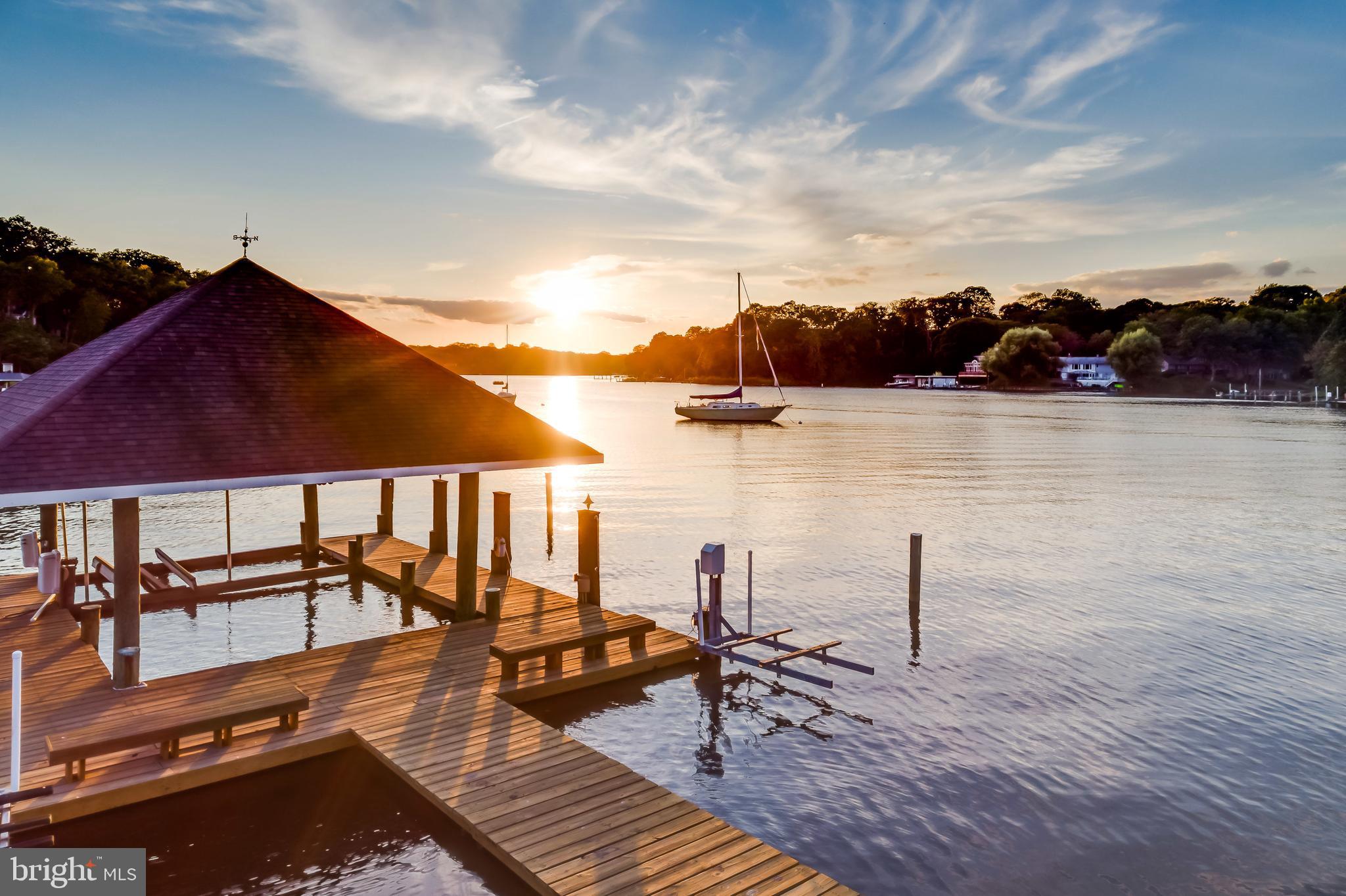 OLDE SEVERNA PARK - Residential