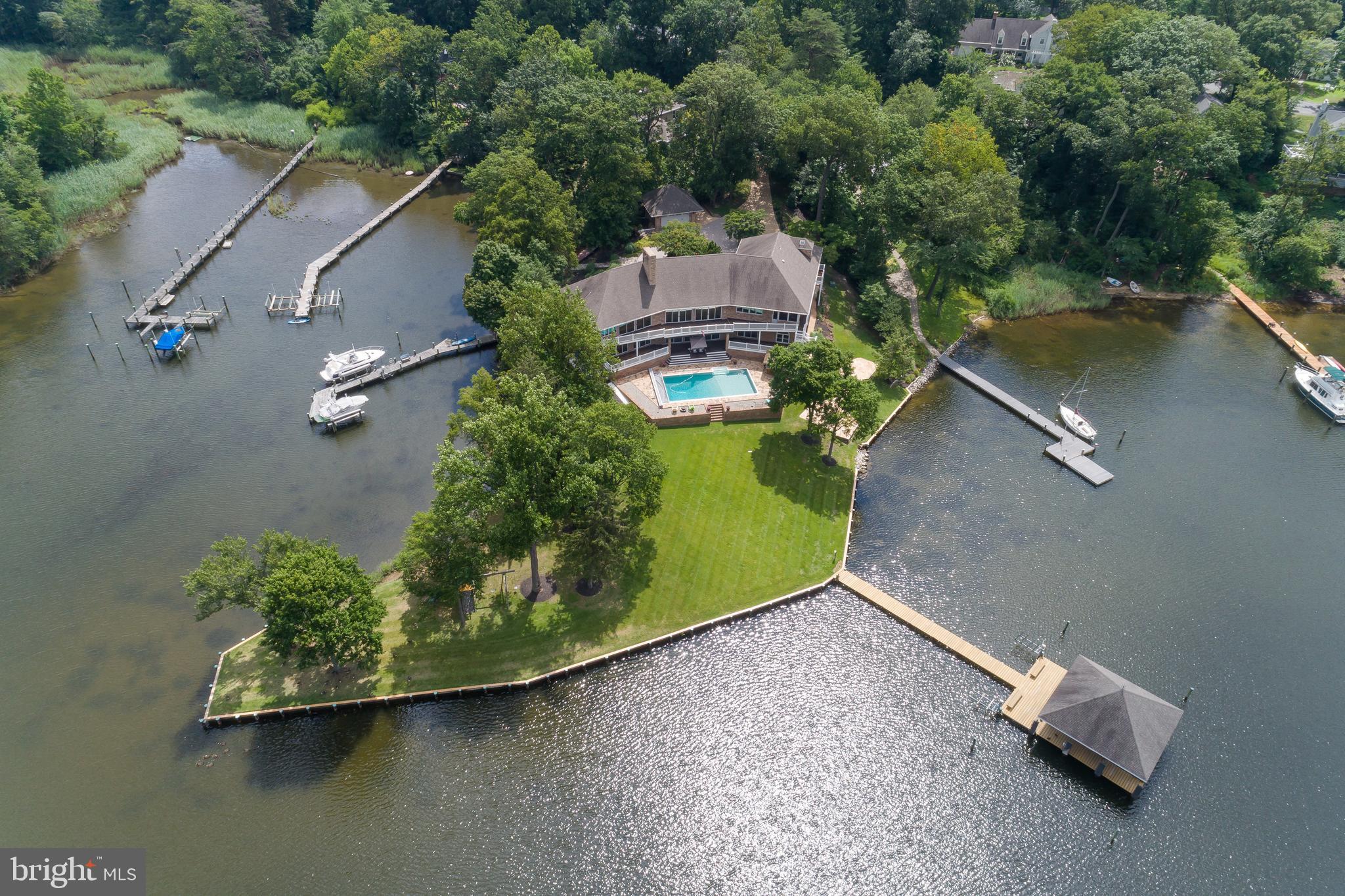 OLDE SEVERNA PARK - Residential