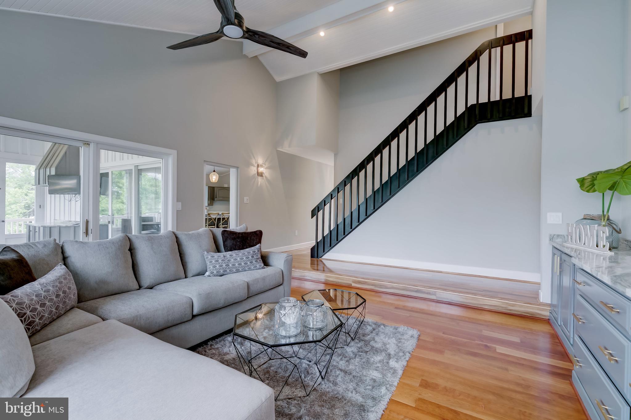 OLDE SEVERNA PARK - Residential