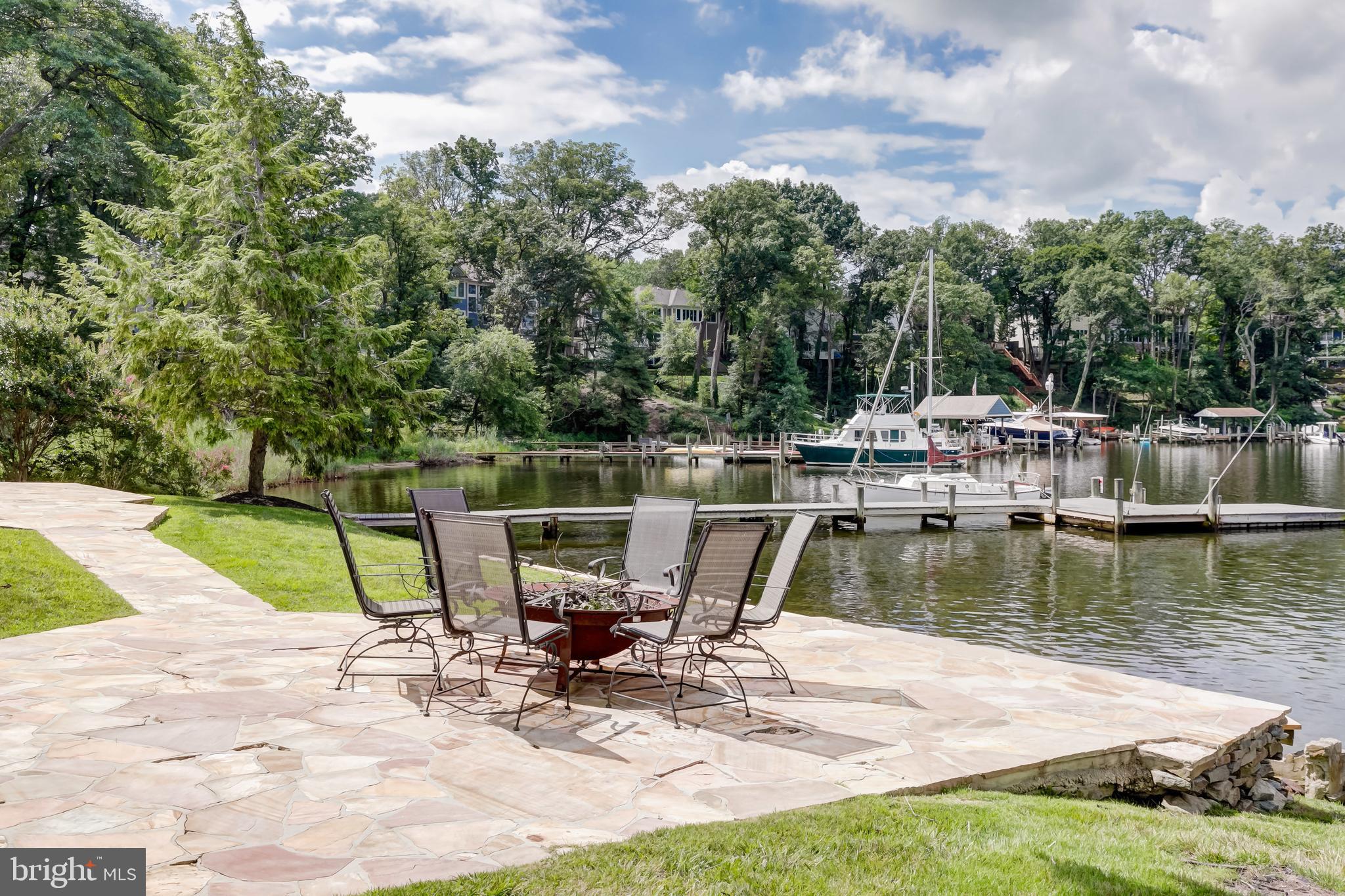 OLDE SEVERNA PARK - Residential