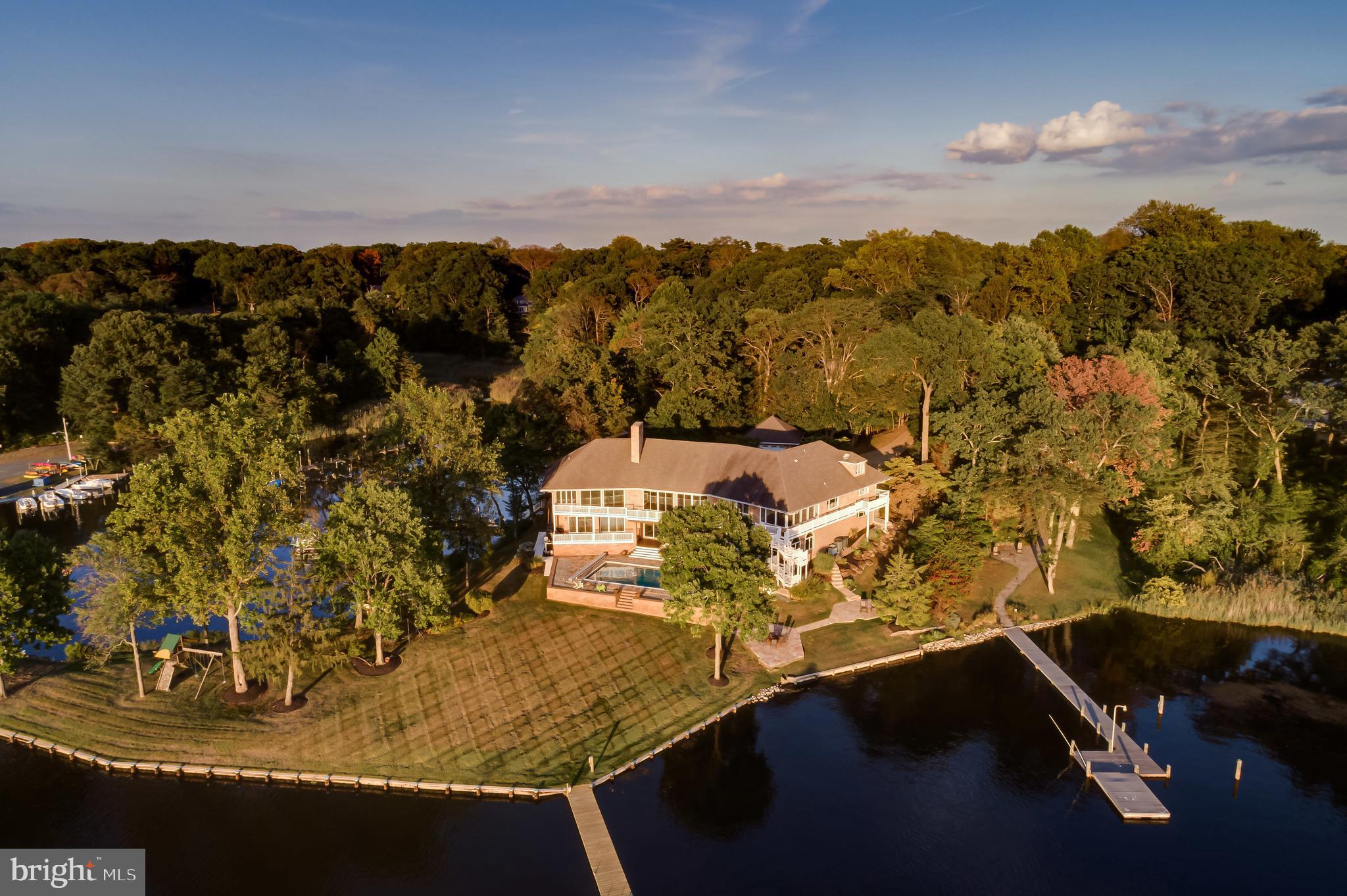 OLDE SEVERNA PARK - Residential