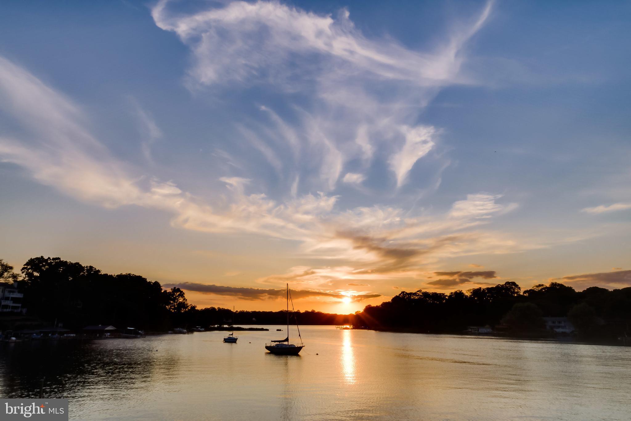 OLDE SEVERNA PARK - Residential