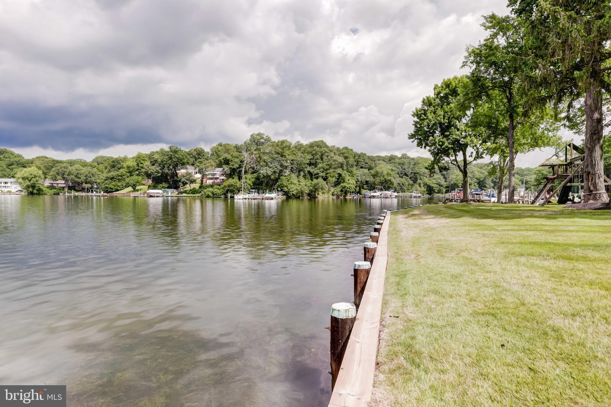 OLDE SEVERNA PARK - Residential