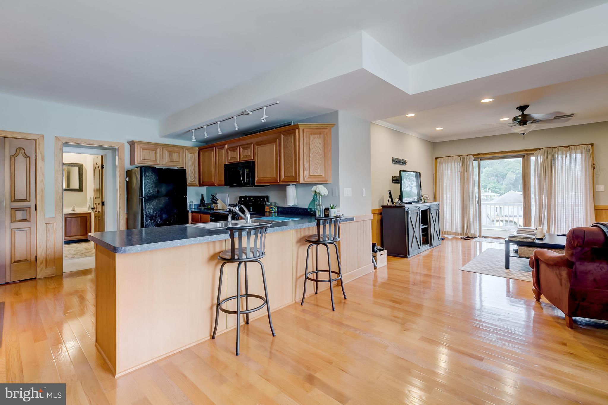 OLDE SEVERNA PARK - Residential