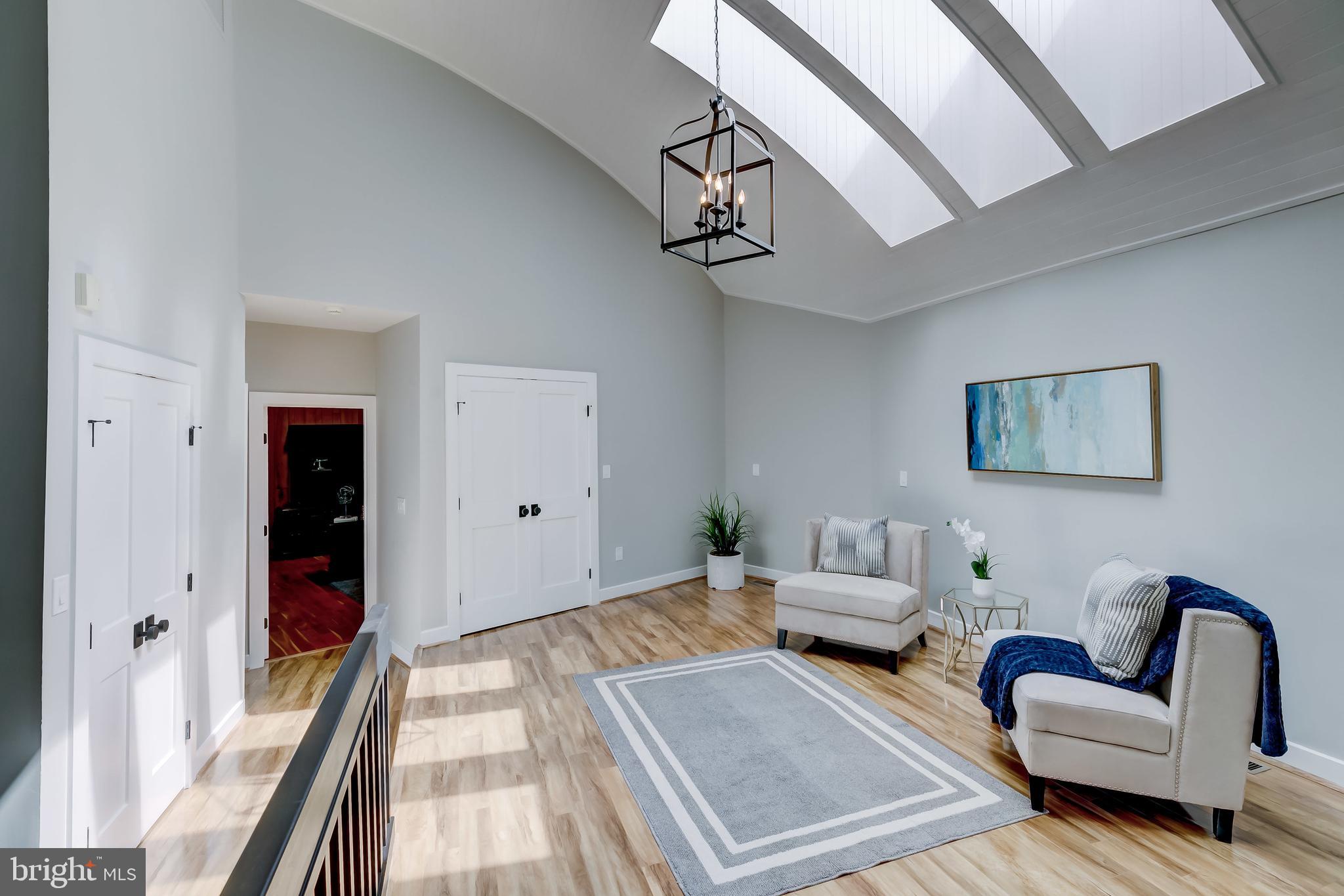 OLDE SEVERNA PARK - Residential