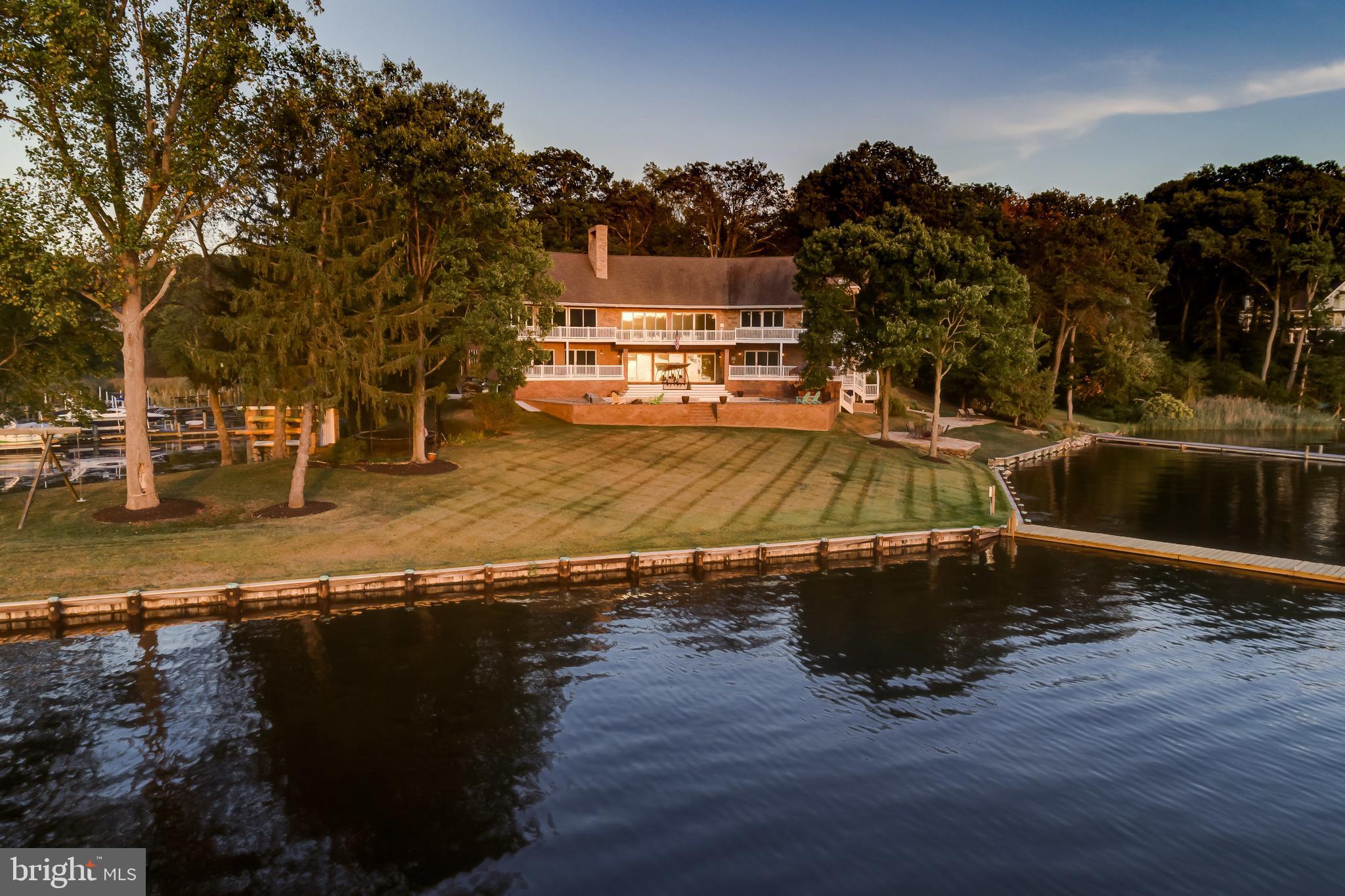 OLDE SEVERNA PARK - Residential