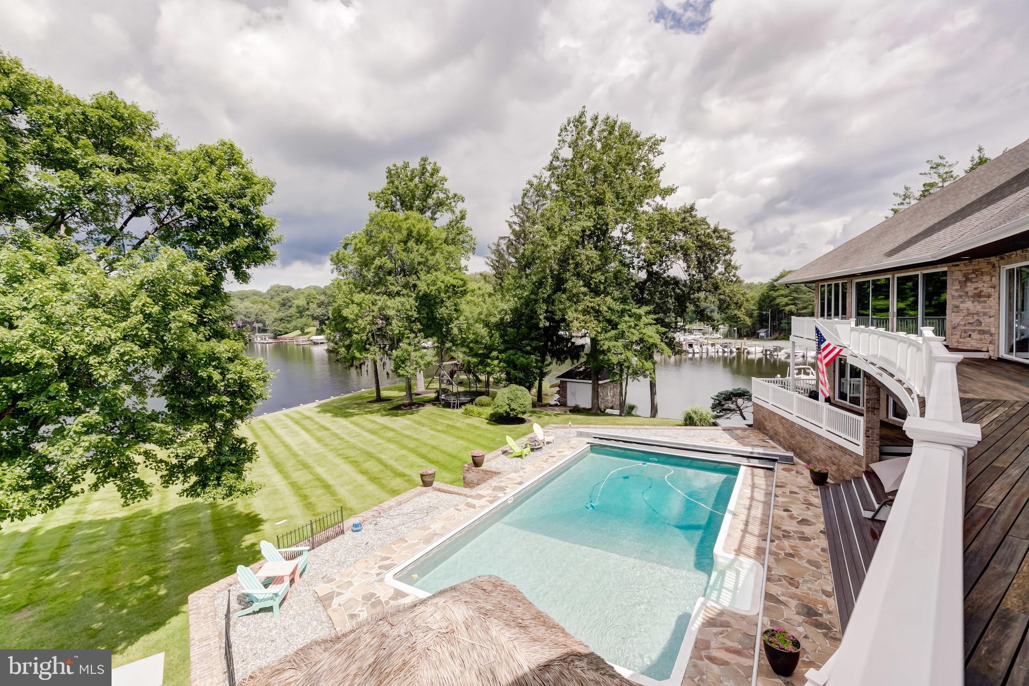 OLDE SEVERNA PARK - Residential