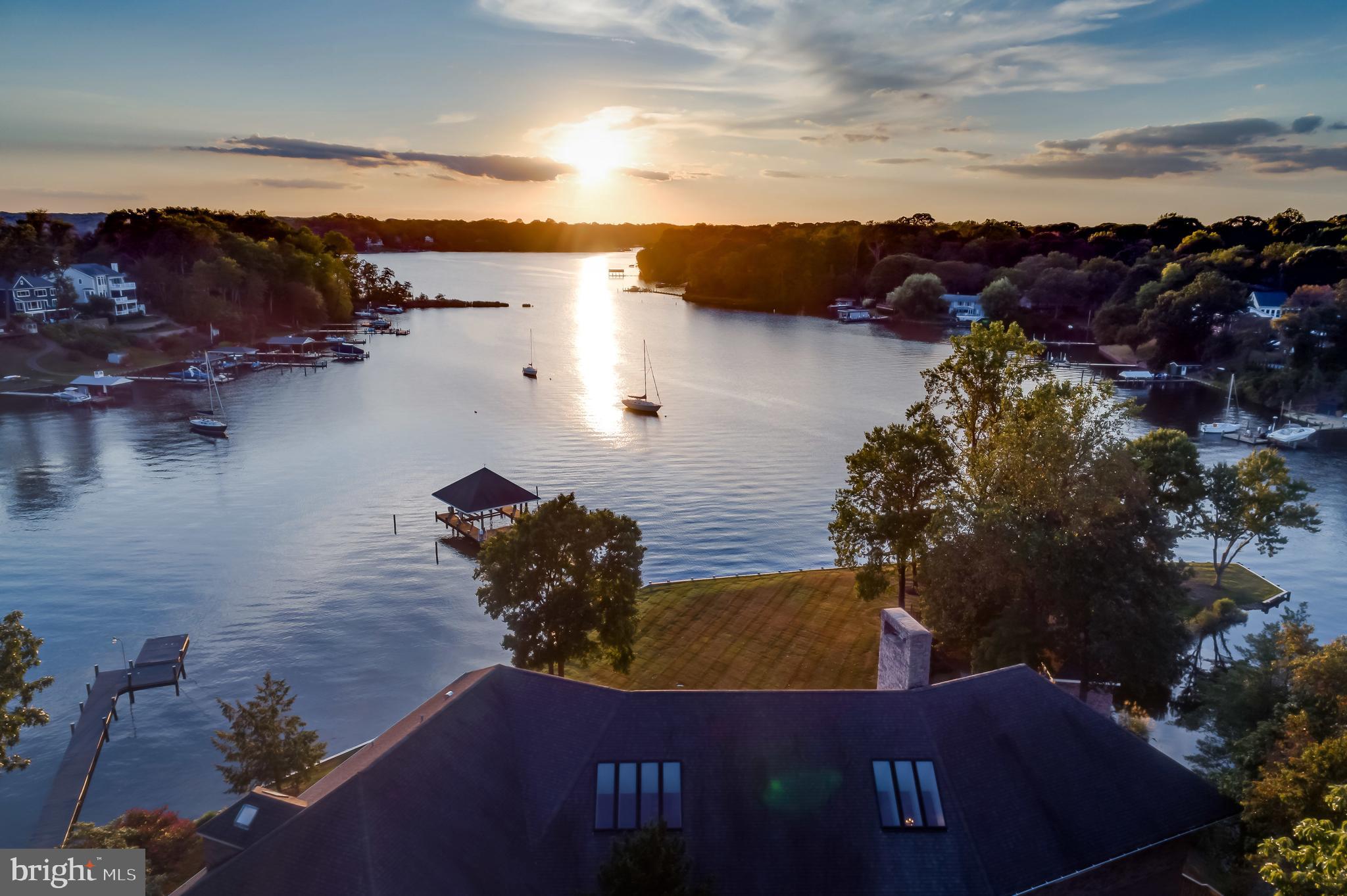 OLDE SEVERNA PARK - Residential