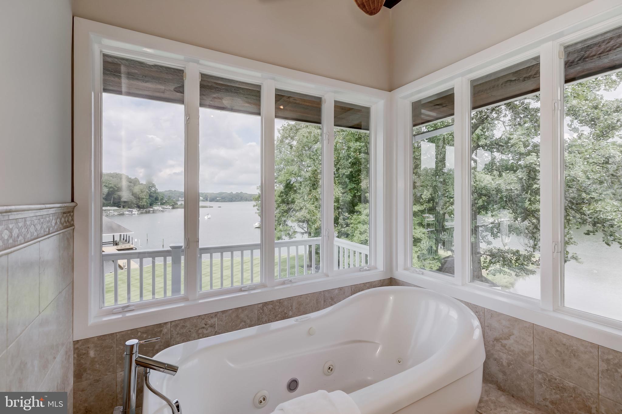 OLDE SEVERNA PARK - Residential