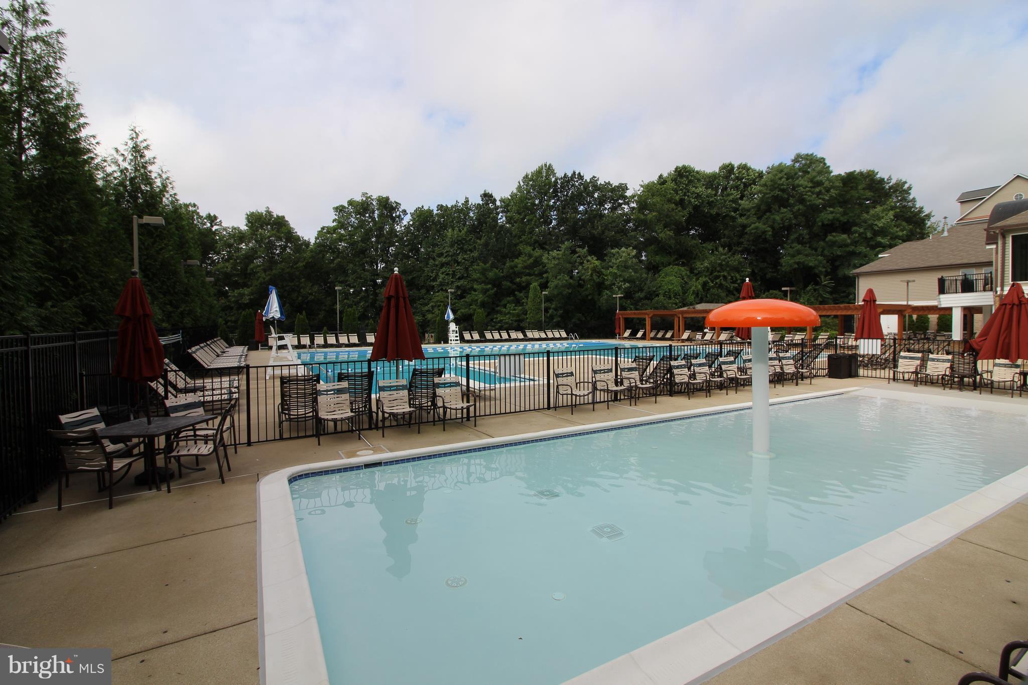 KINGSTOWNE - Residential Lease